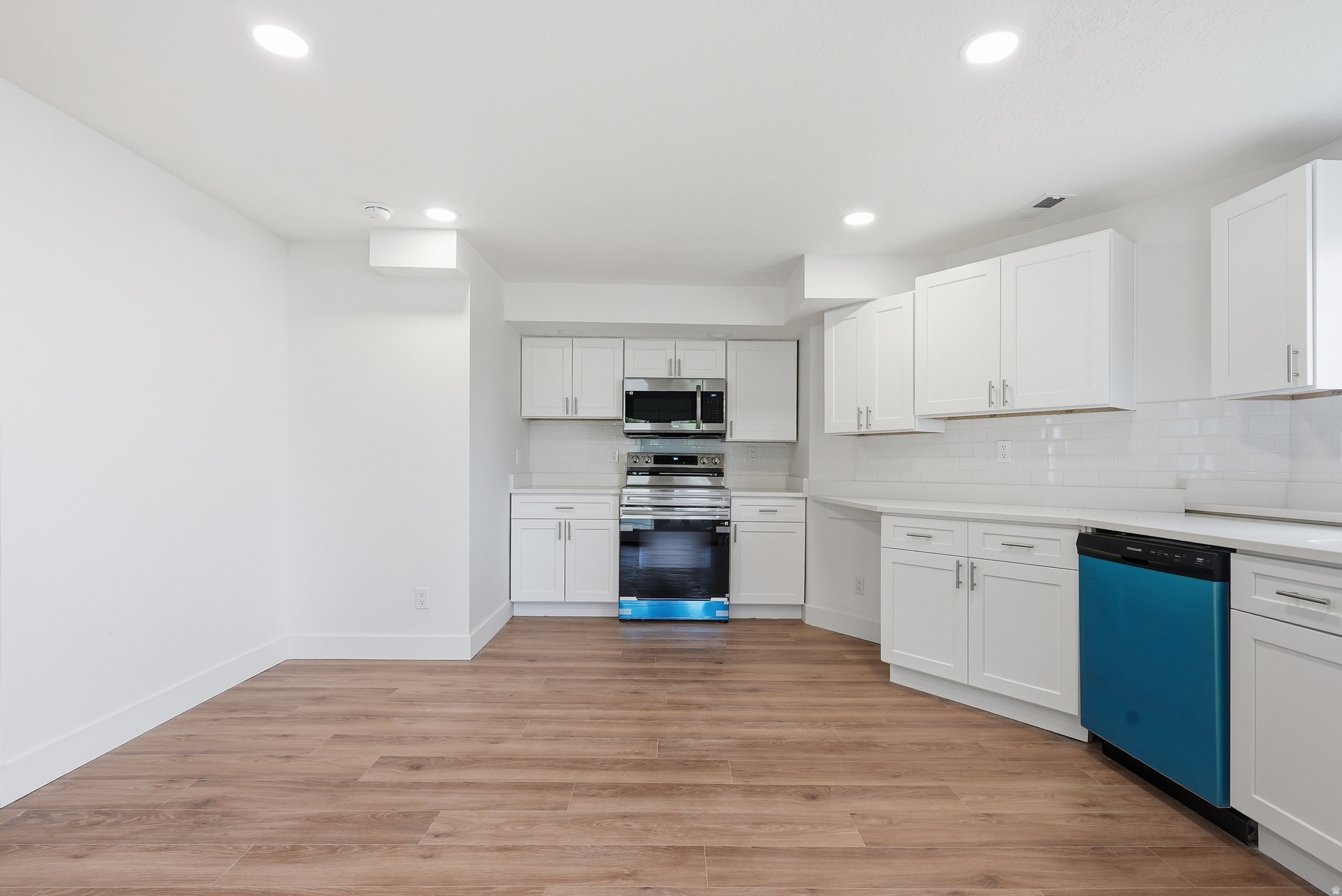 EAGLES VIEW - Residential