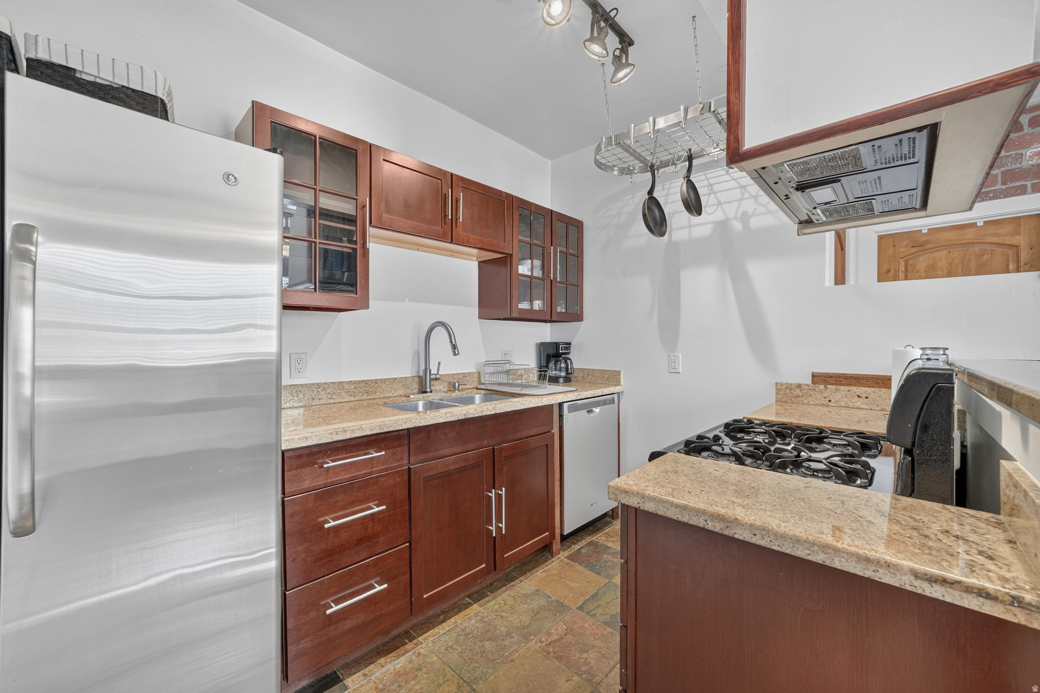 CAPITOL HILL ONE - Residential