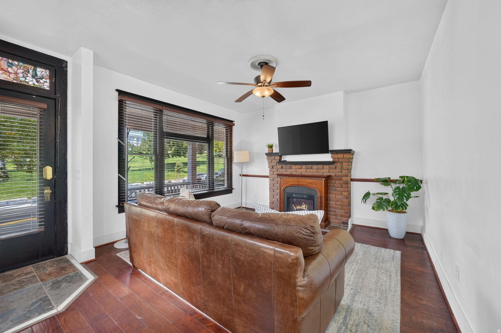 CAPITOL HILL ONE - Residential