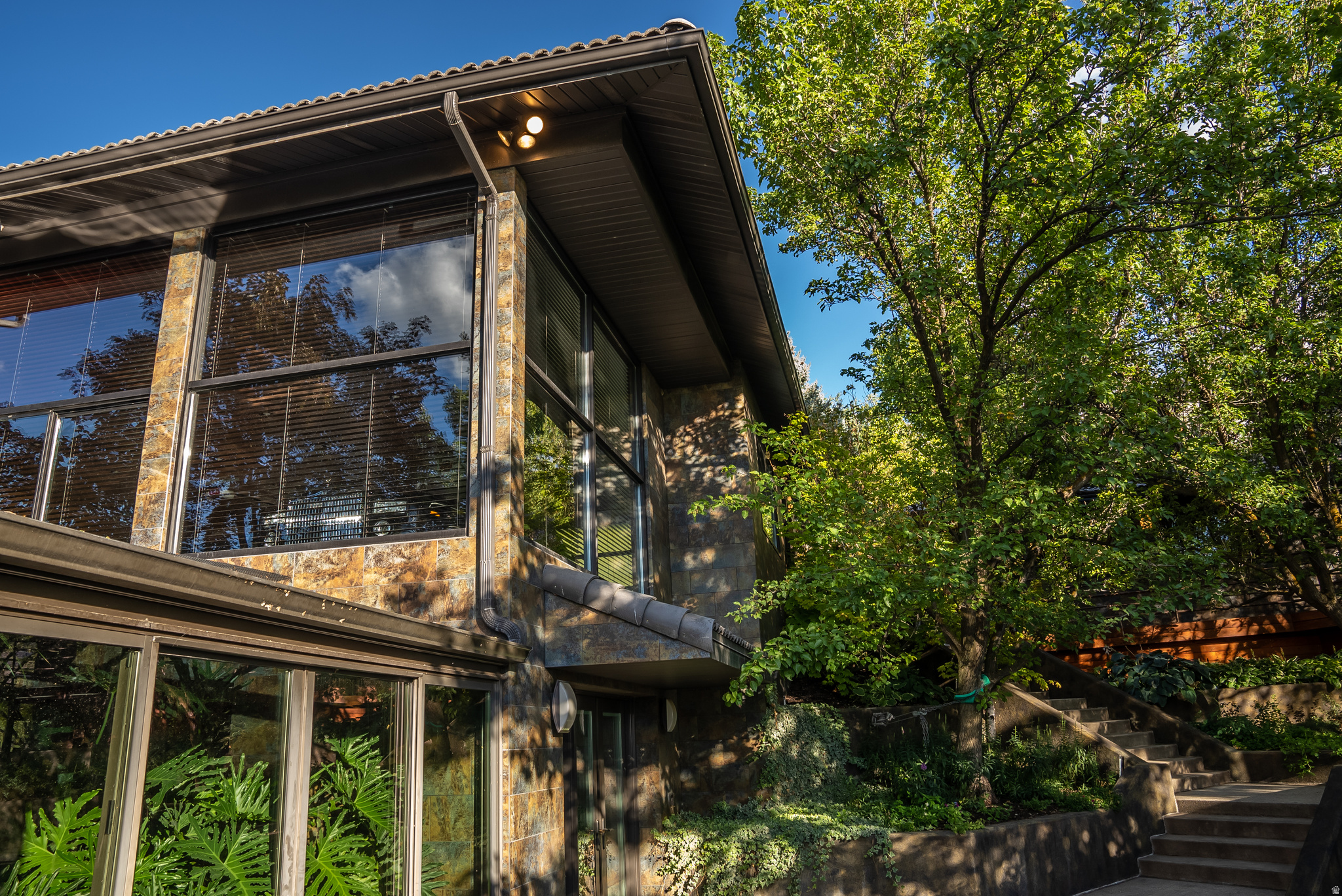 SPRING CREEK - Residential