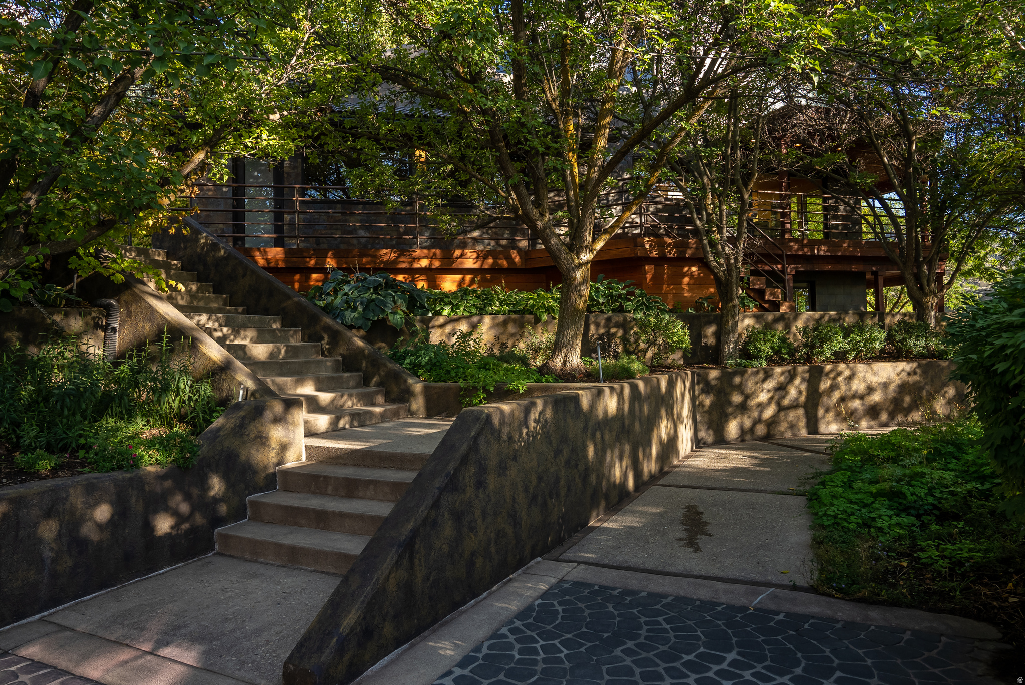 SPRING CREEK - Residential