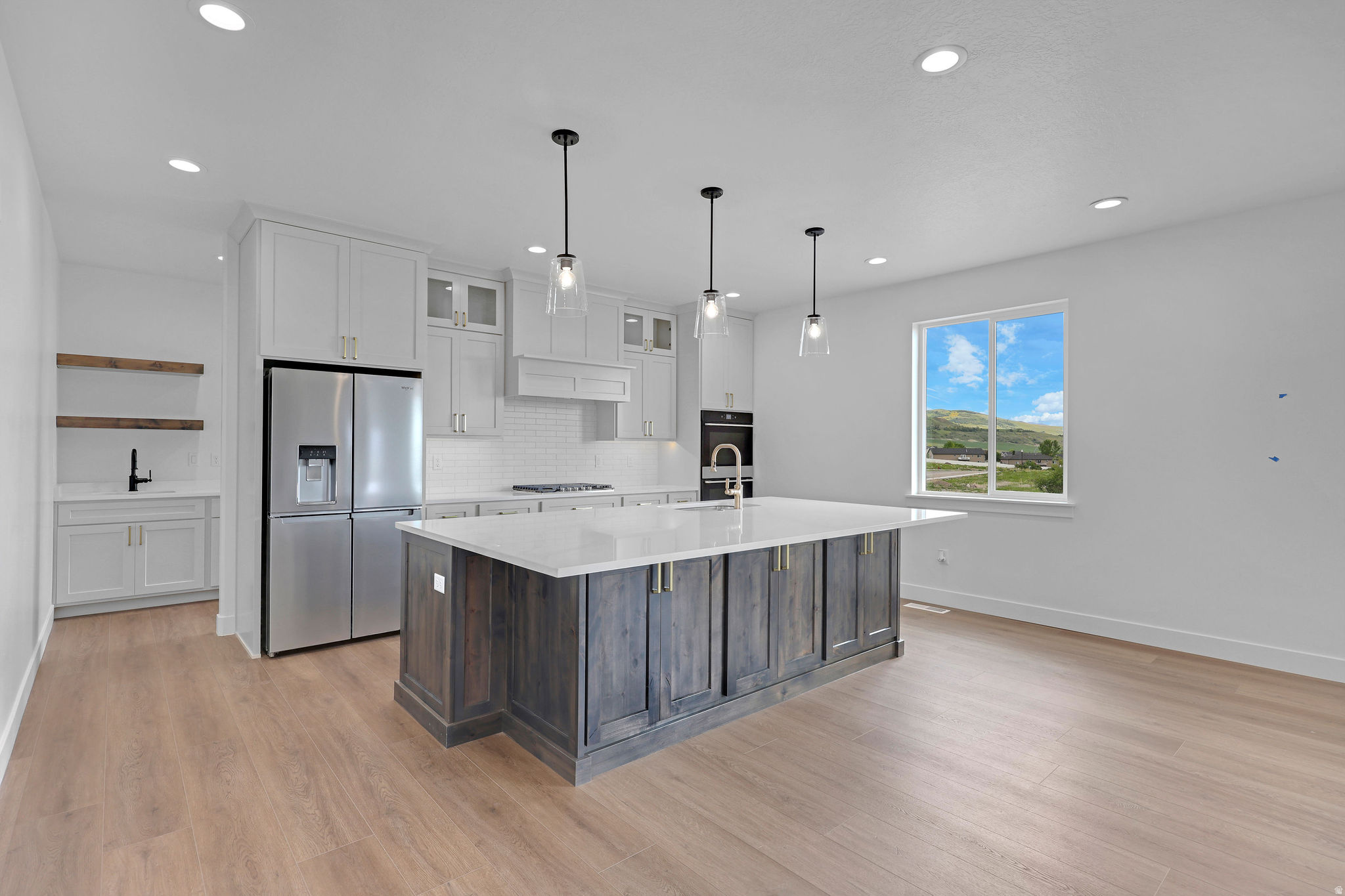 KNOLLS SUBDIVISION PHASE 1 - Residential