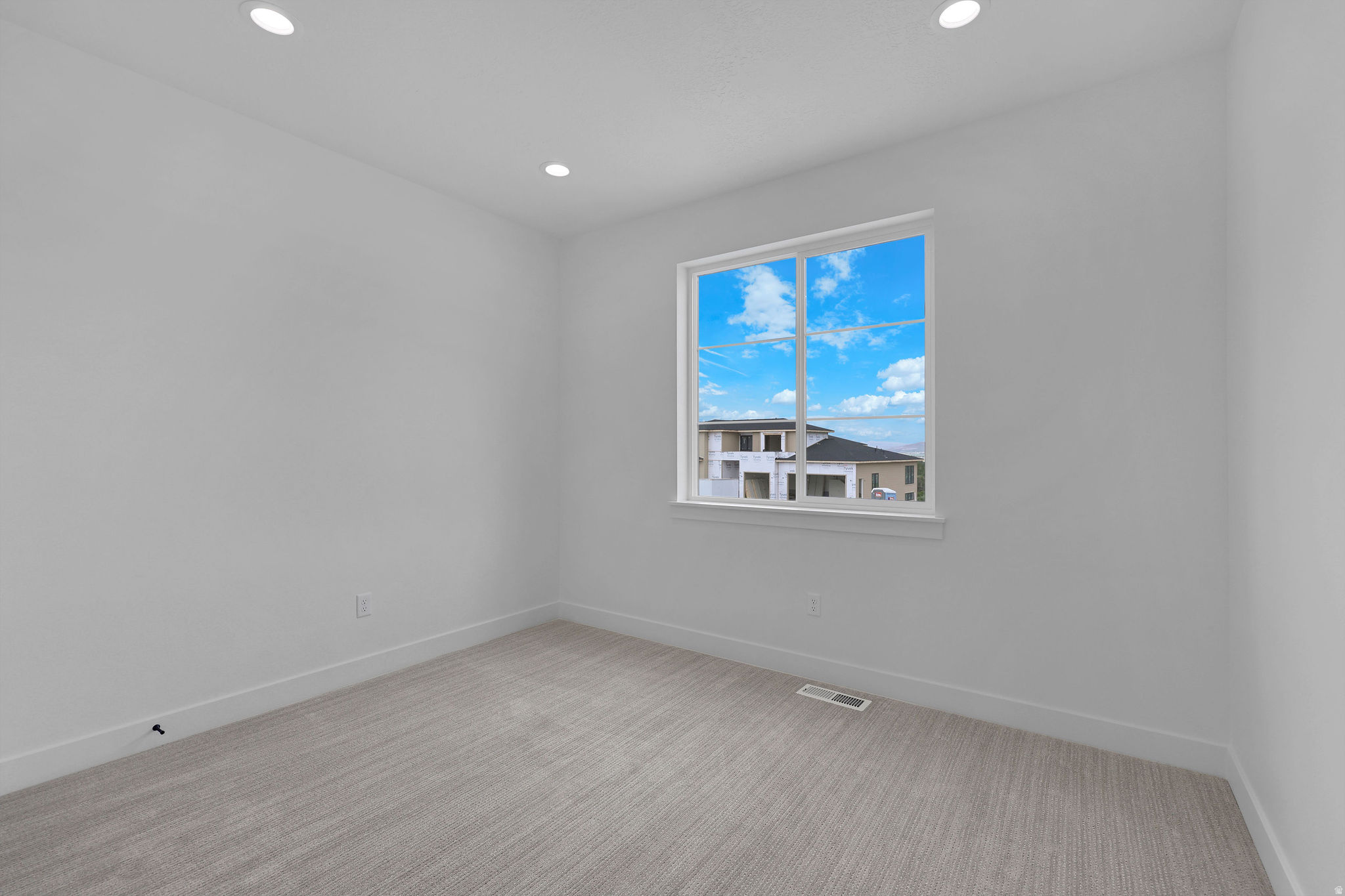 KNOLLS SUBDIVISION PHASE 1 - Residential