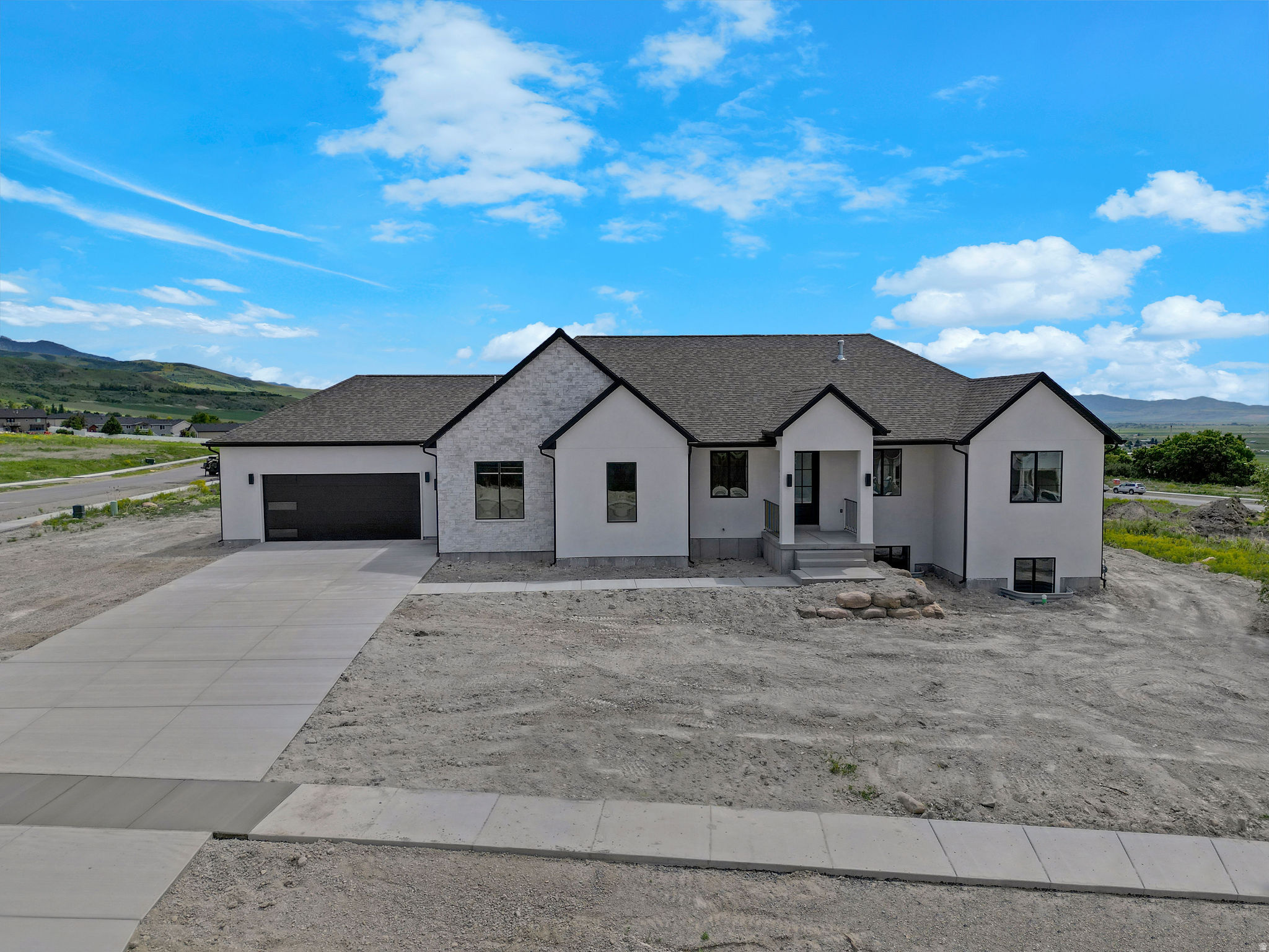 KNOLLS SUBDIVISION PHASE 1 - Residential