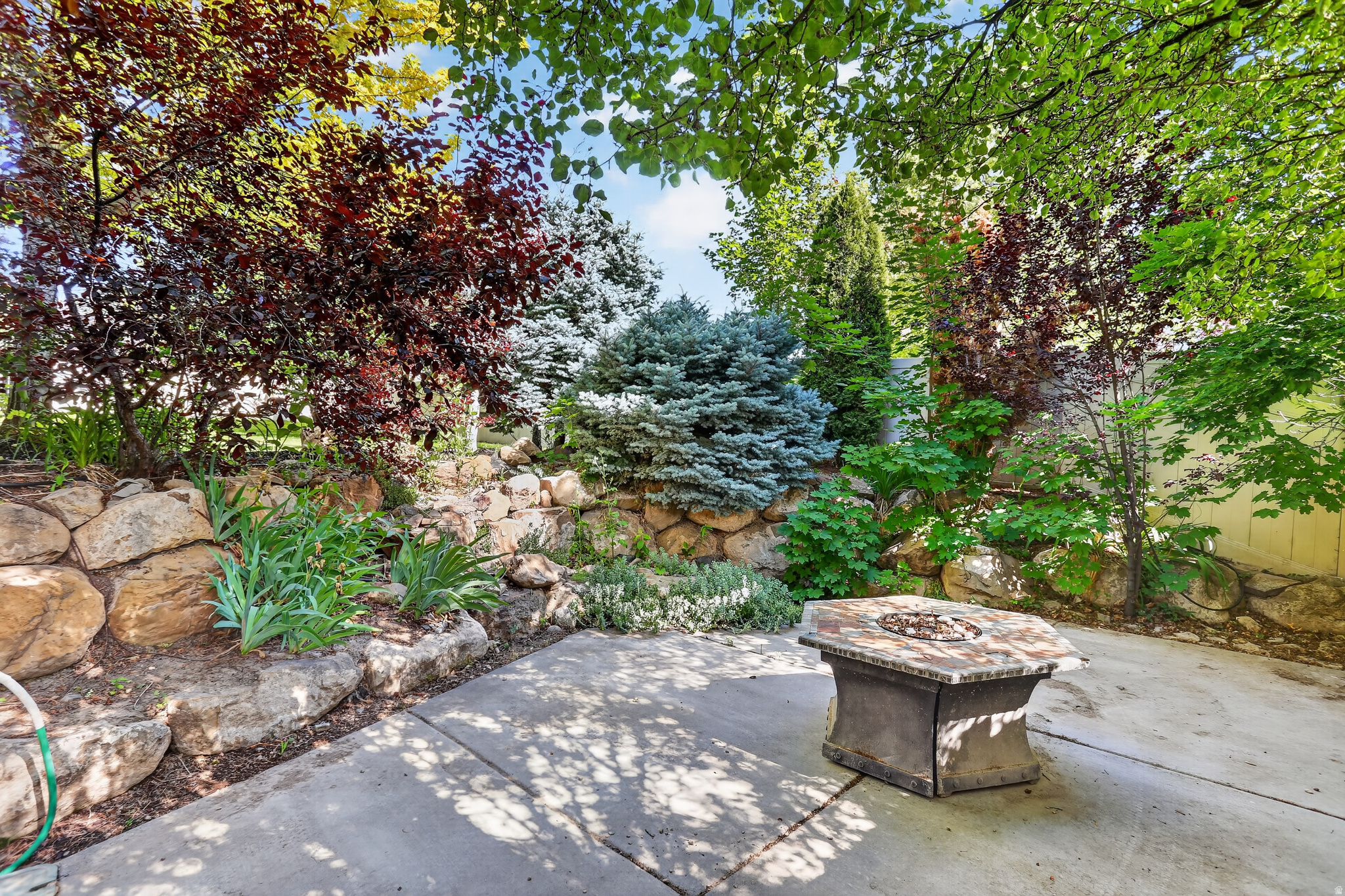 SUNNY RIDGE - Residential
