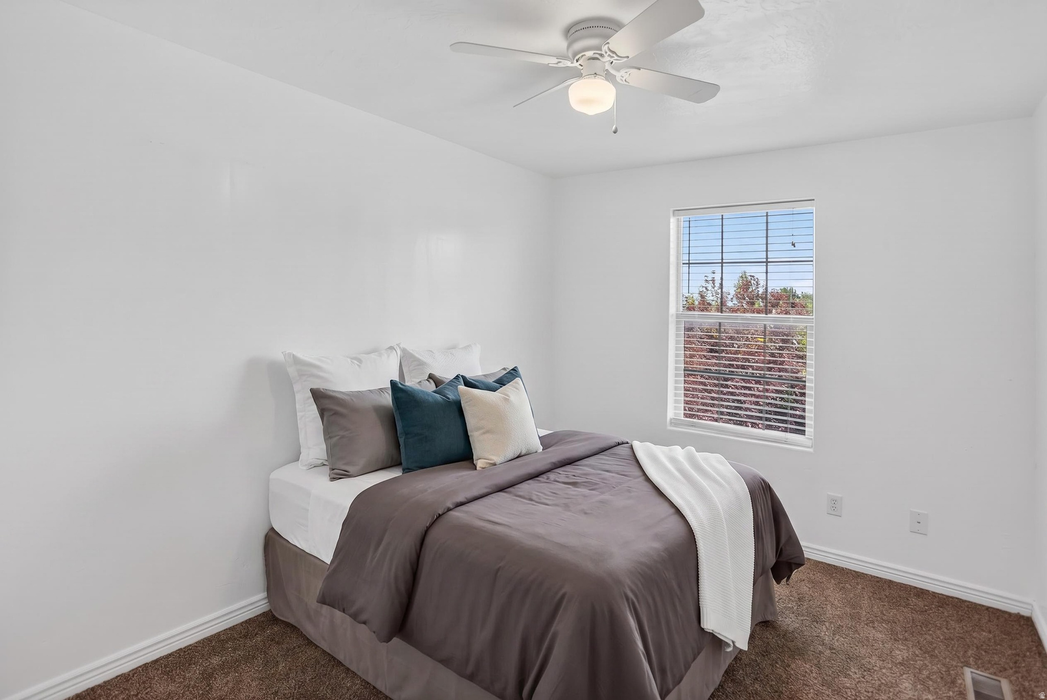 SUNNY RIDGE - Residential
