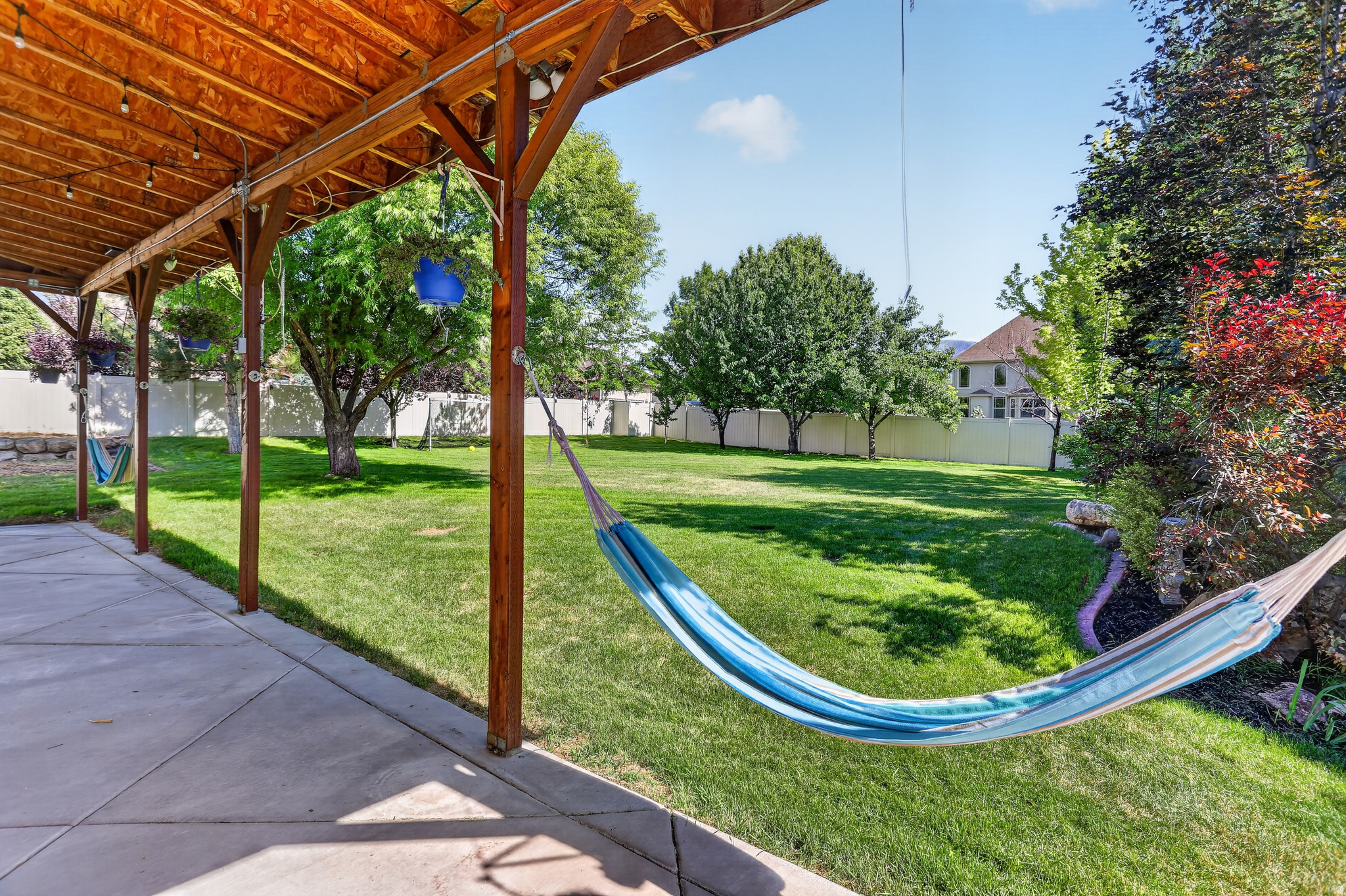 SUNNY RIDGE - Residential