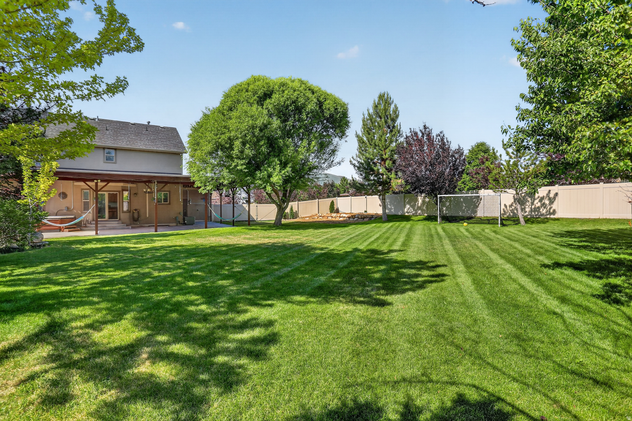 SUNNY RIDGE - Residential