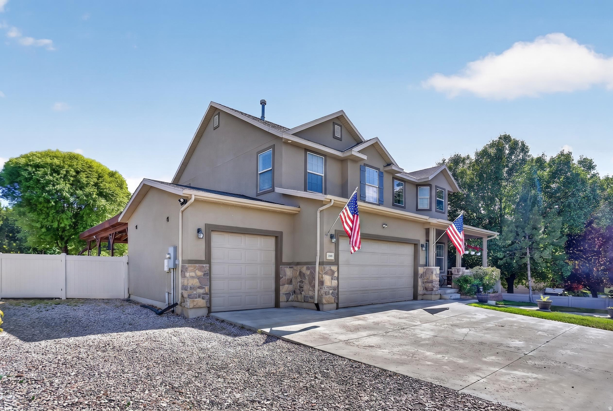 SUNNY RIDGE - Residential