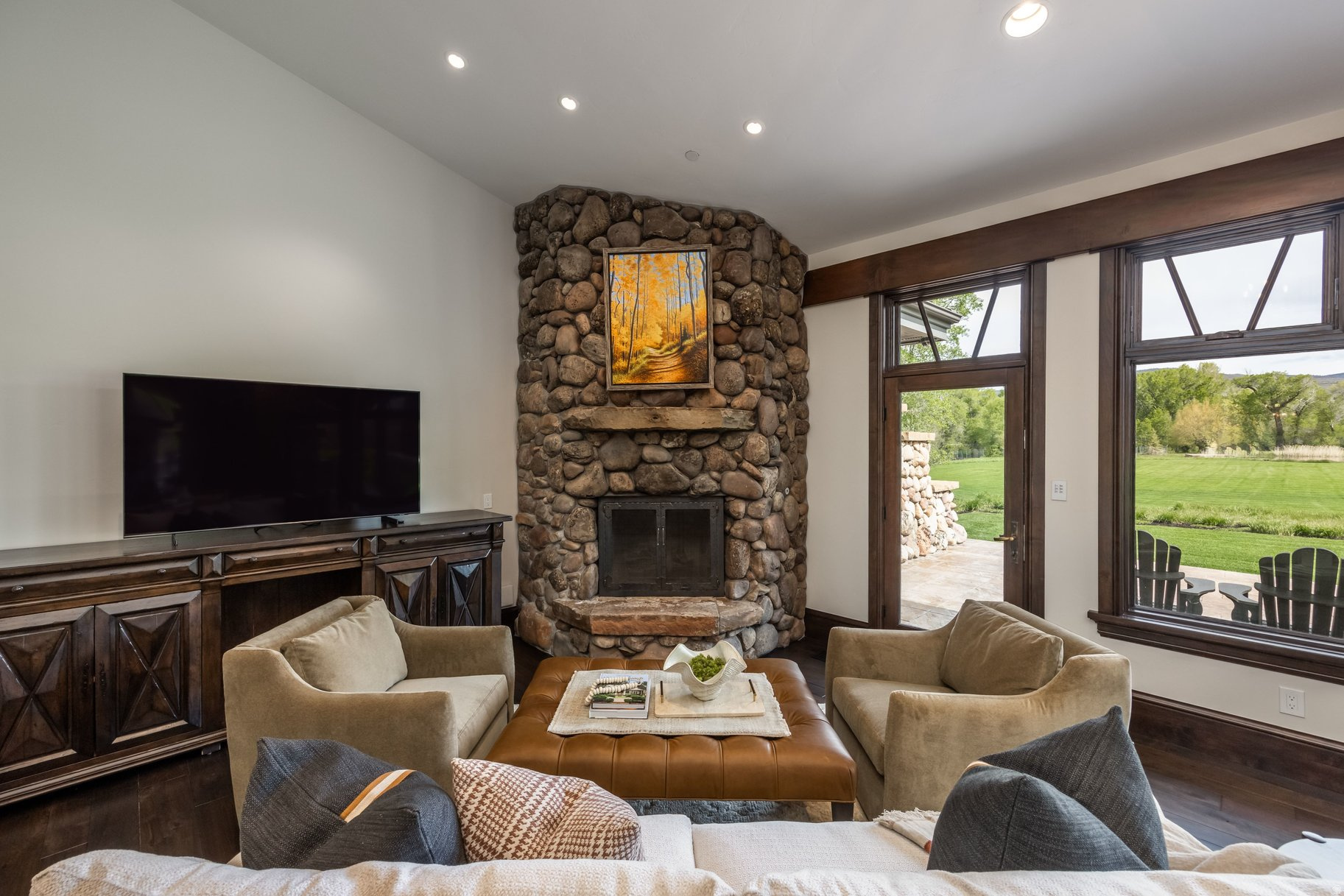 OAKLEY TOWN (BOULDERVILLE) - Residential