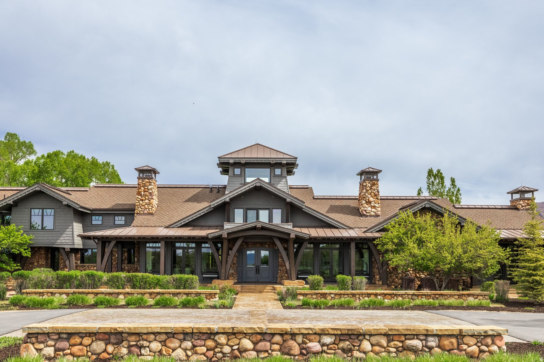 OAKLEY TOWN (BOULDERVILLE) - Residential
