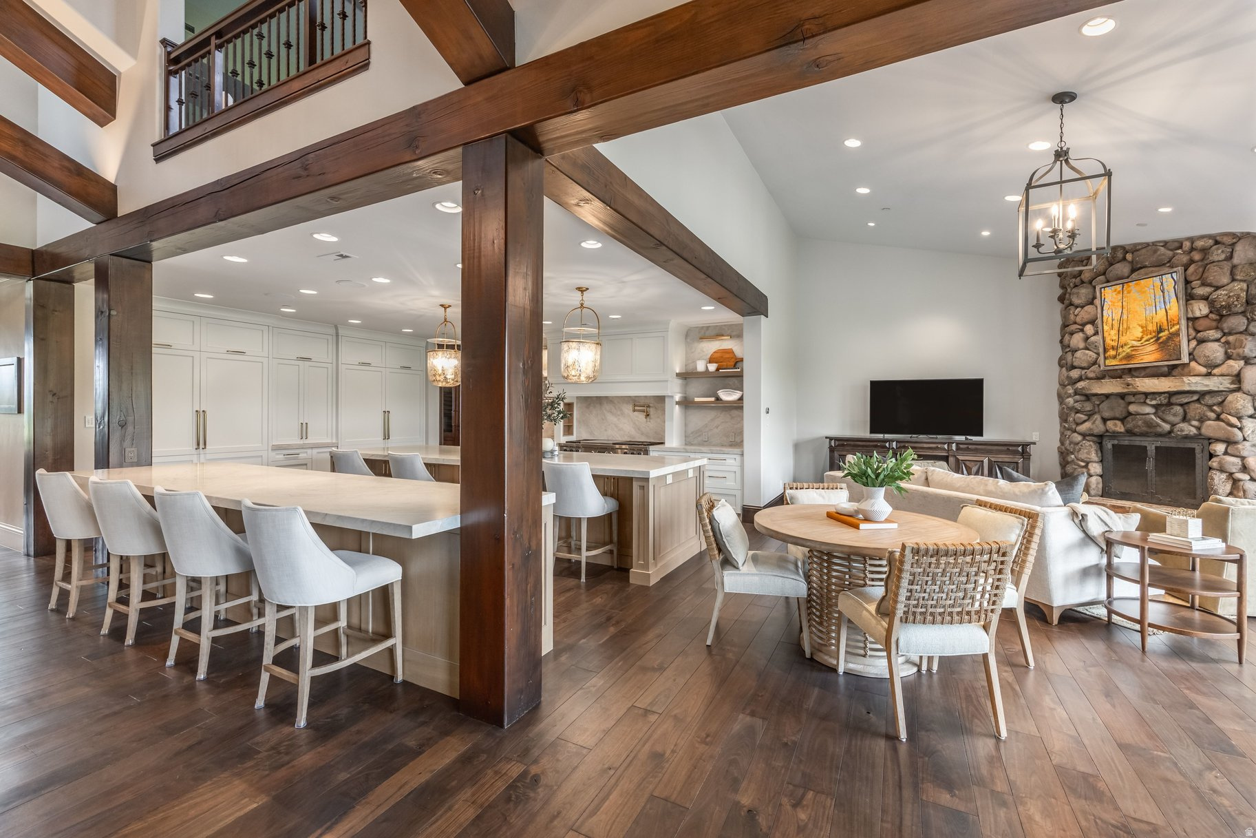 OAKLEY TOWN (BOULDERVILLE) - Residential
