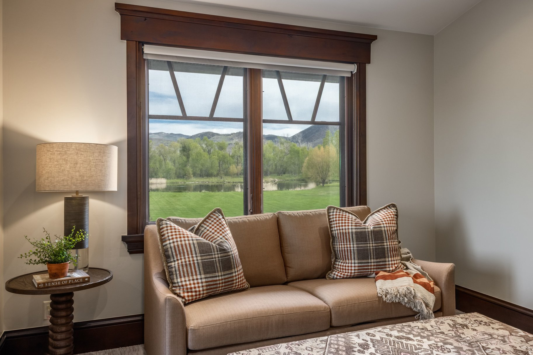 OAKLEY TOWN (BOULDERVILLE) - Residential