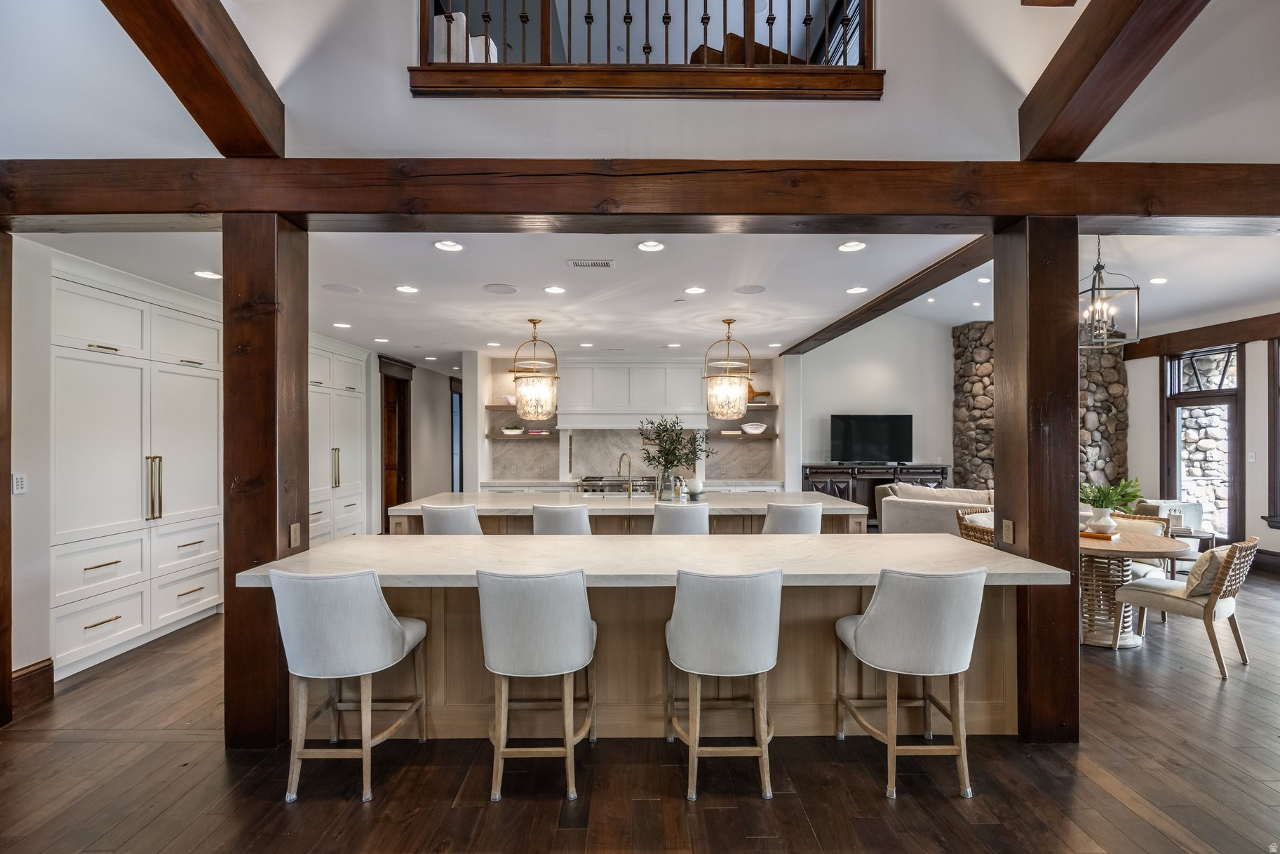 OAKLEY TOWN (BOULDERVILLE) - Residential