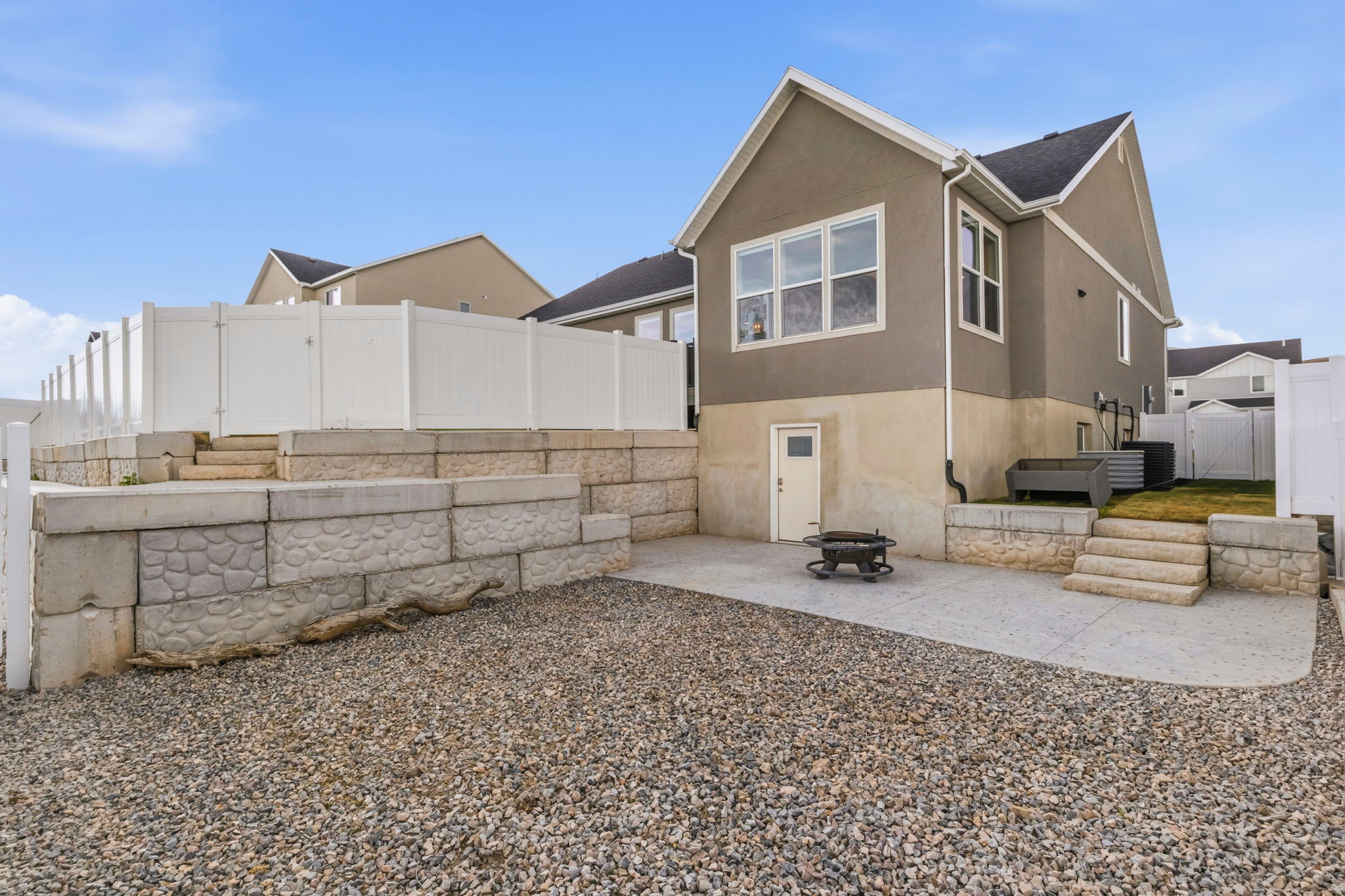 RIDGE - Residential