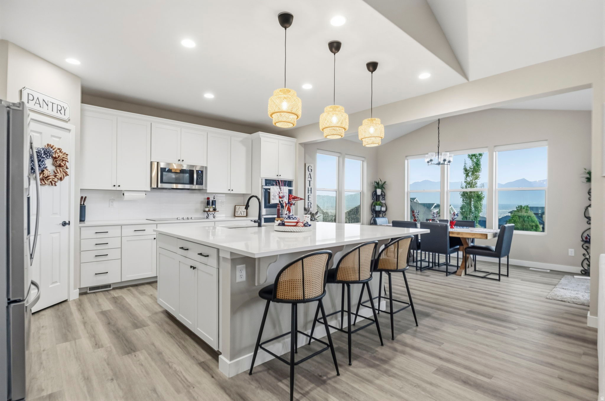 RIDGE - Residential