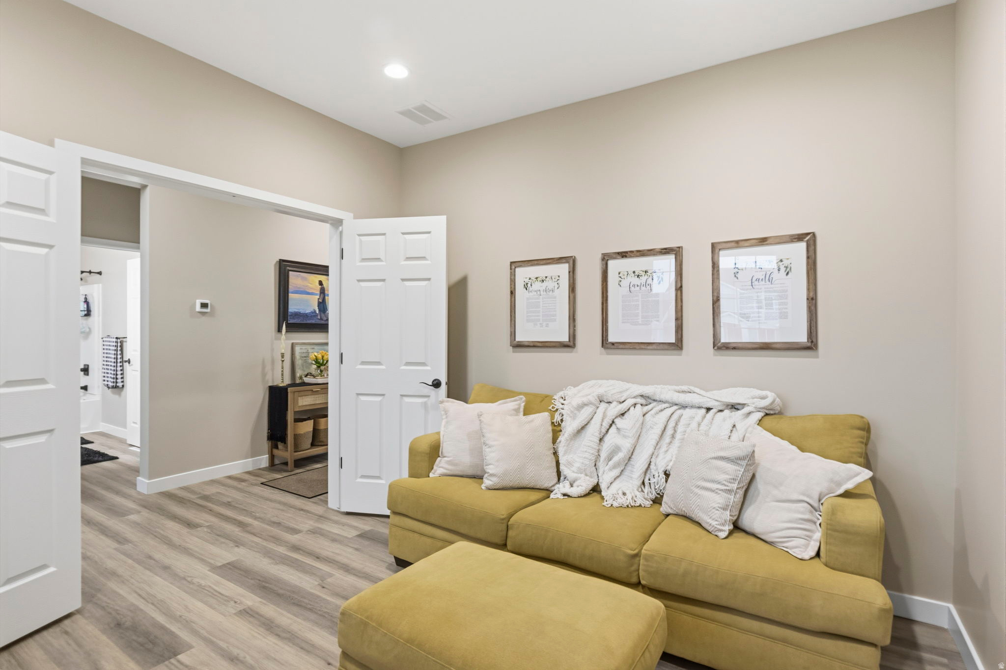 RIDGE - Residential