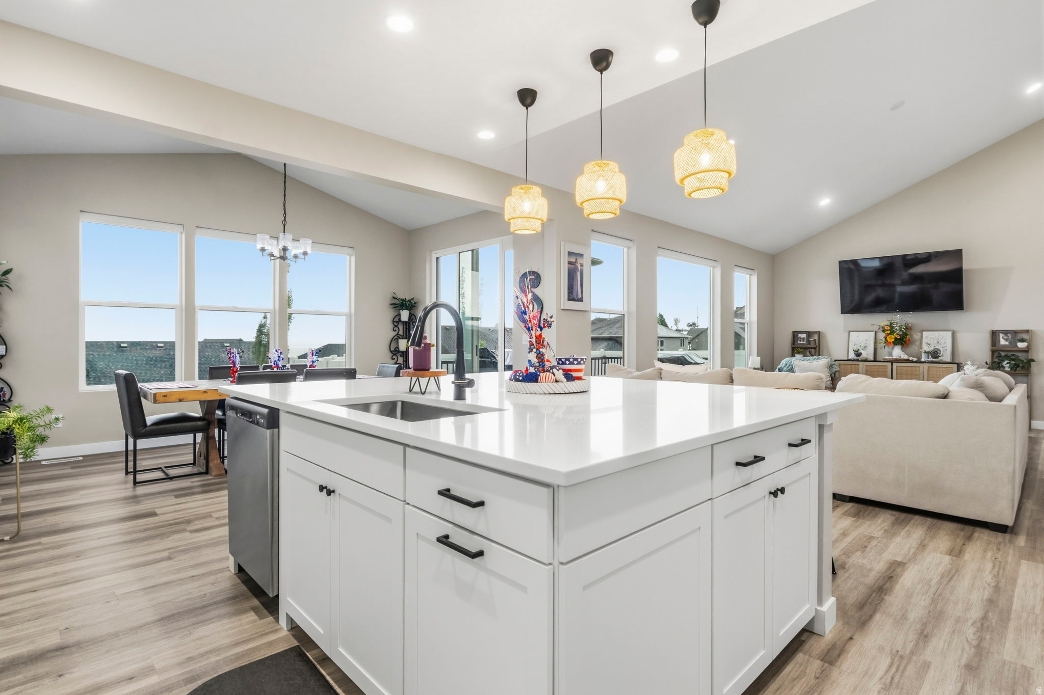 RIDGE - Residential