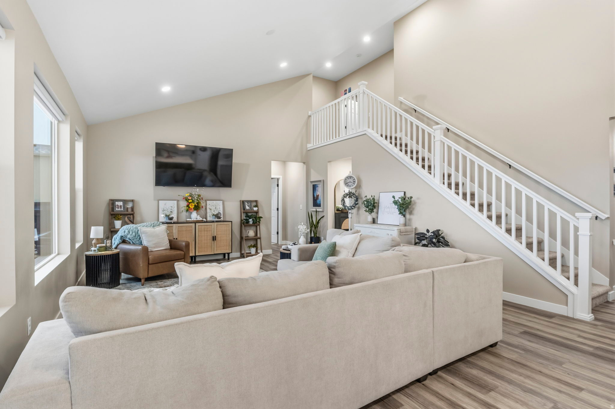 RIDGE - Residential