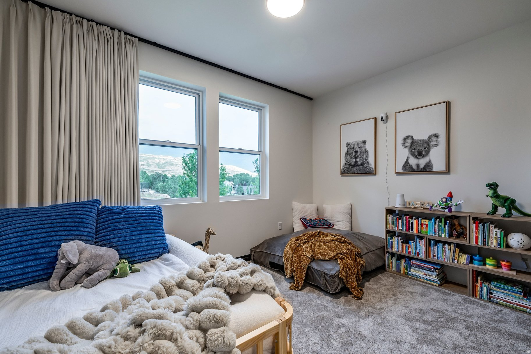 RIVER MEADOWS RANCH - Residential