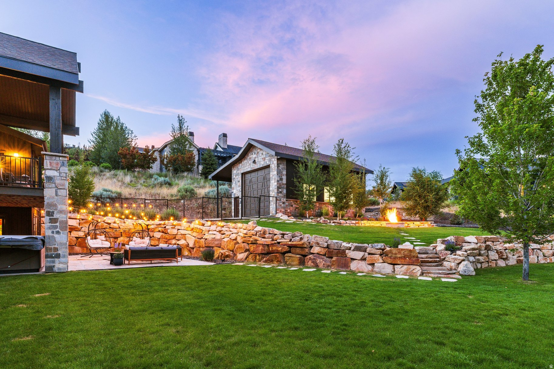 RIVER MEADOWS RANCH - Residential