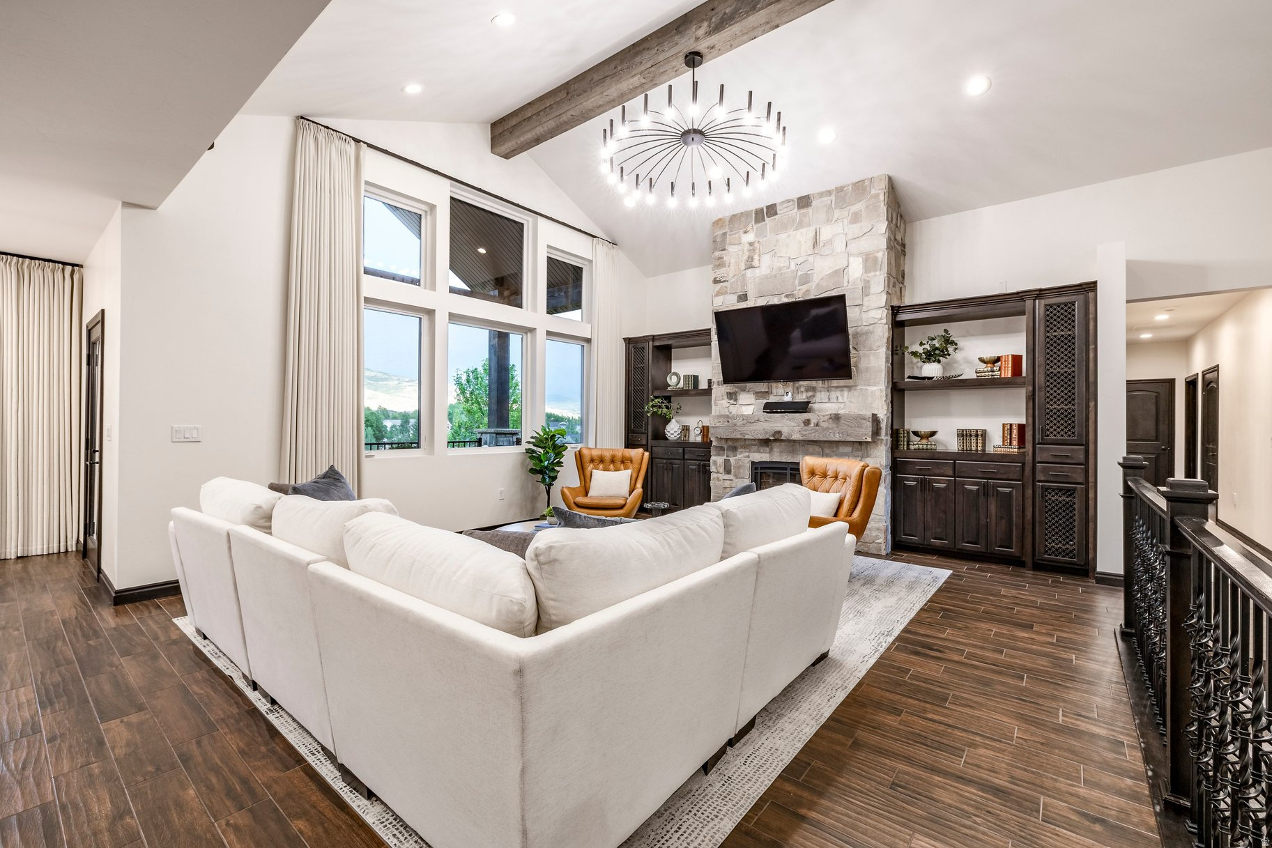 RIVER MEADOWS RANCH - Residential