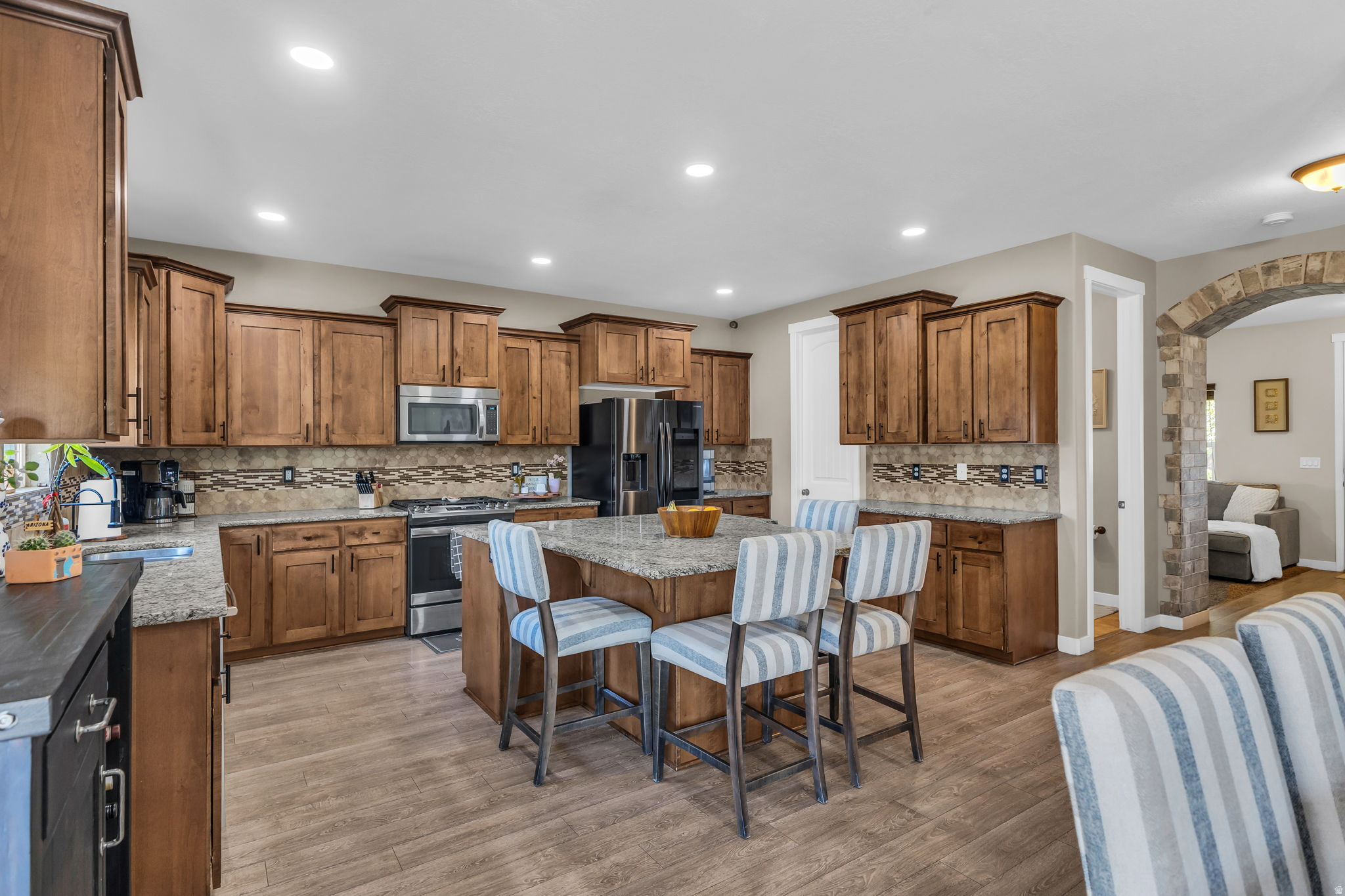 MEADOWS - Residential