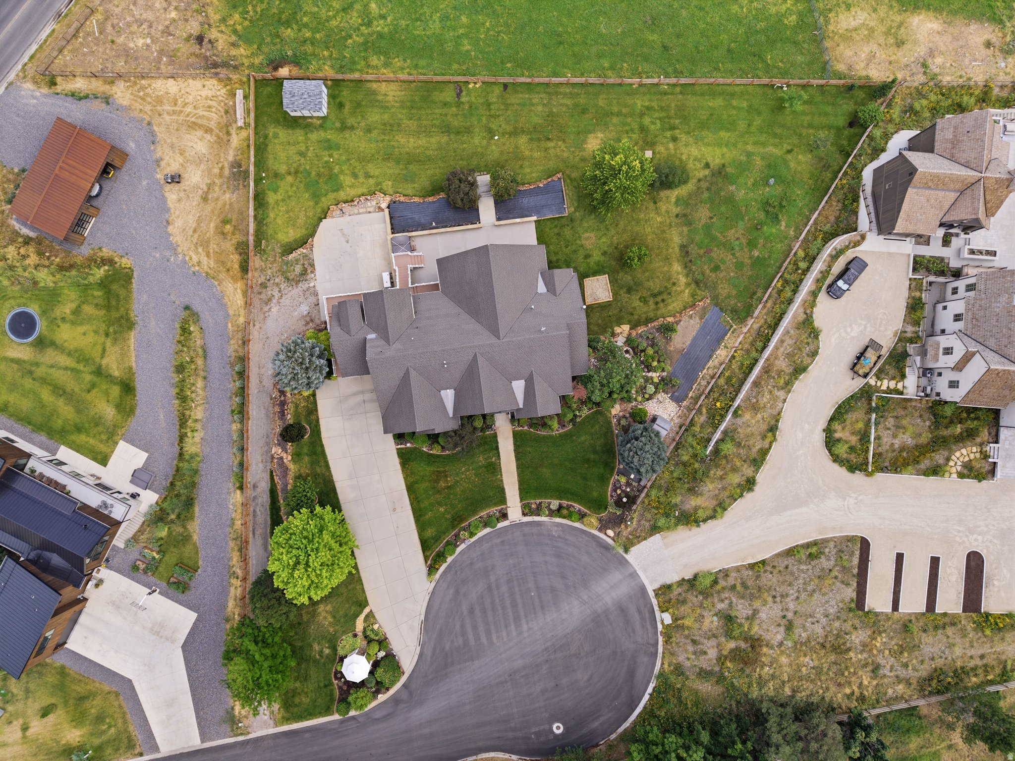 MAPLETON POND - Residential