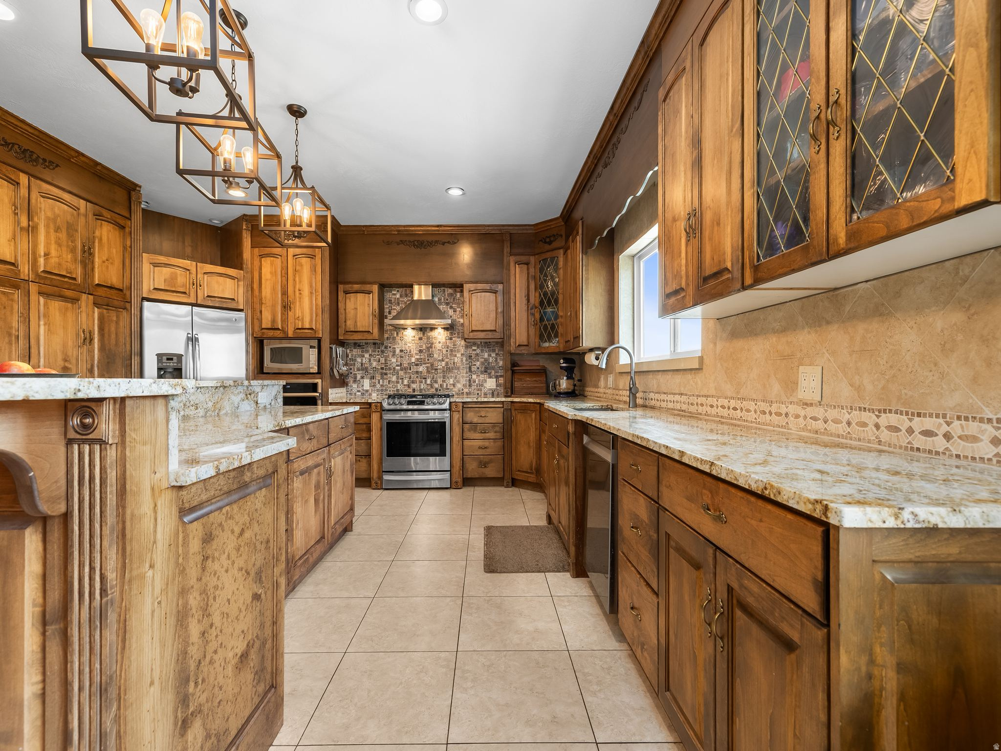 MAPLETON POND - Residential