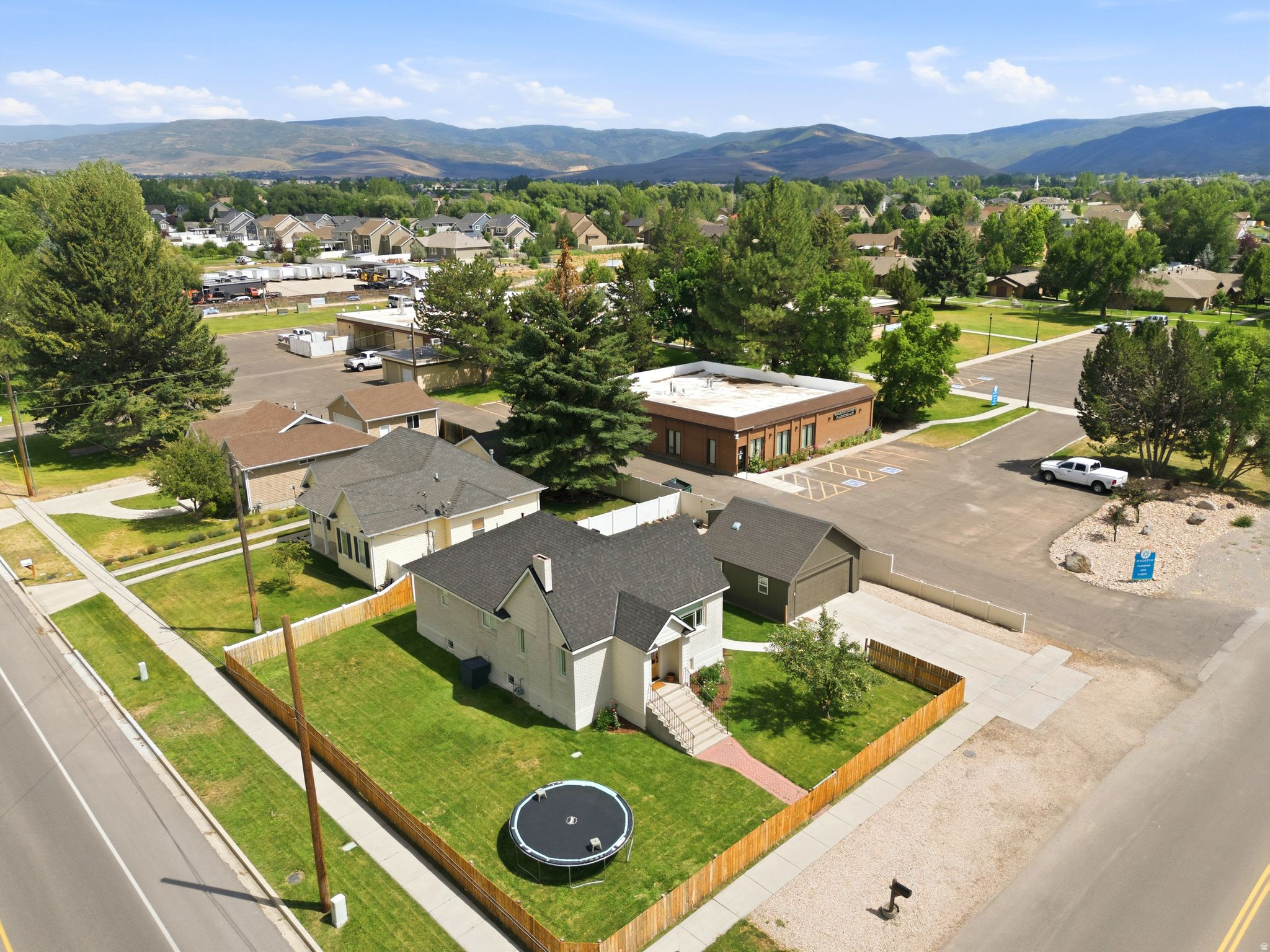 DUFF JOHNSON - Residential