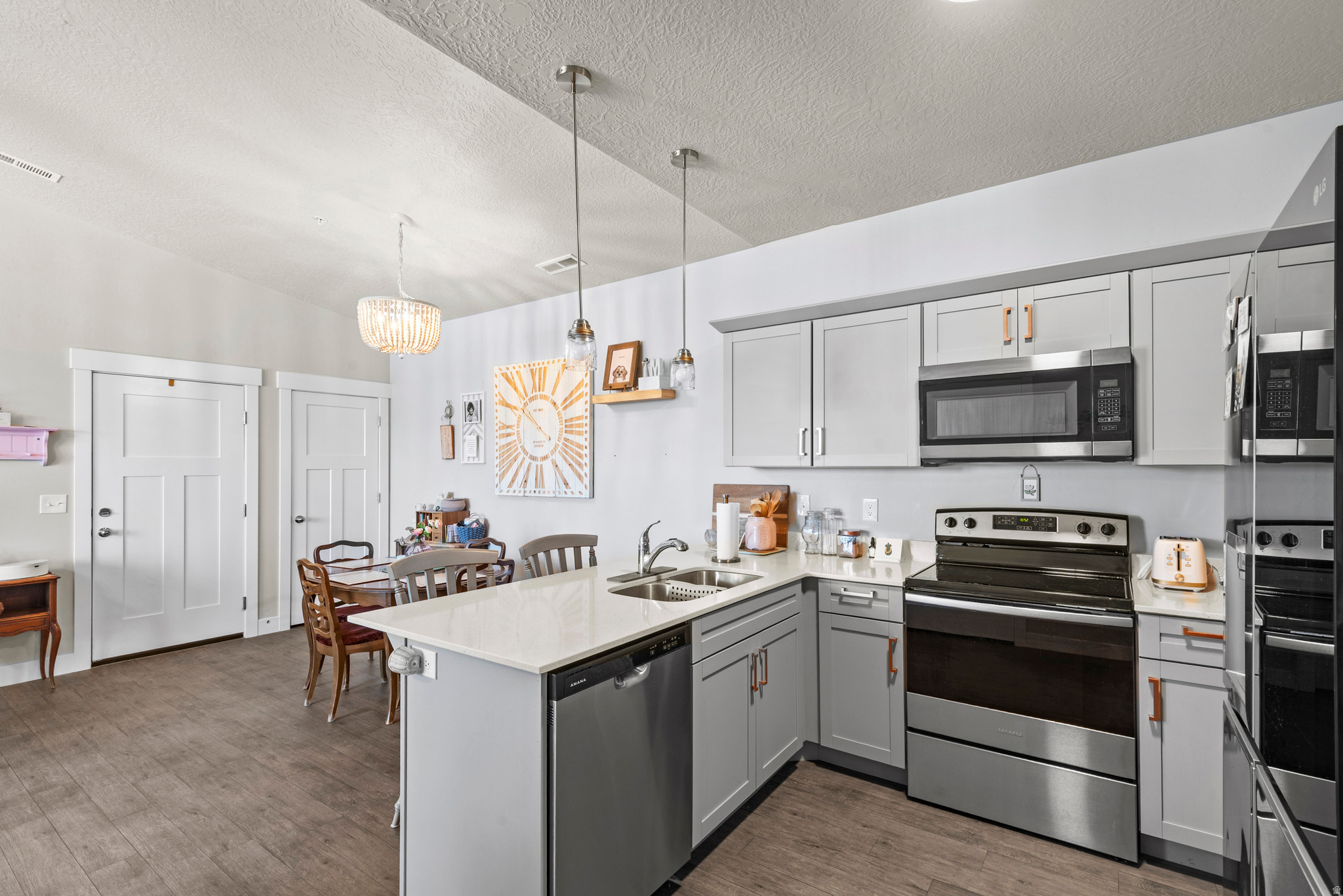 WILDFLOWER - Residential