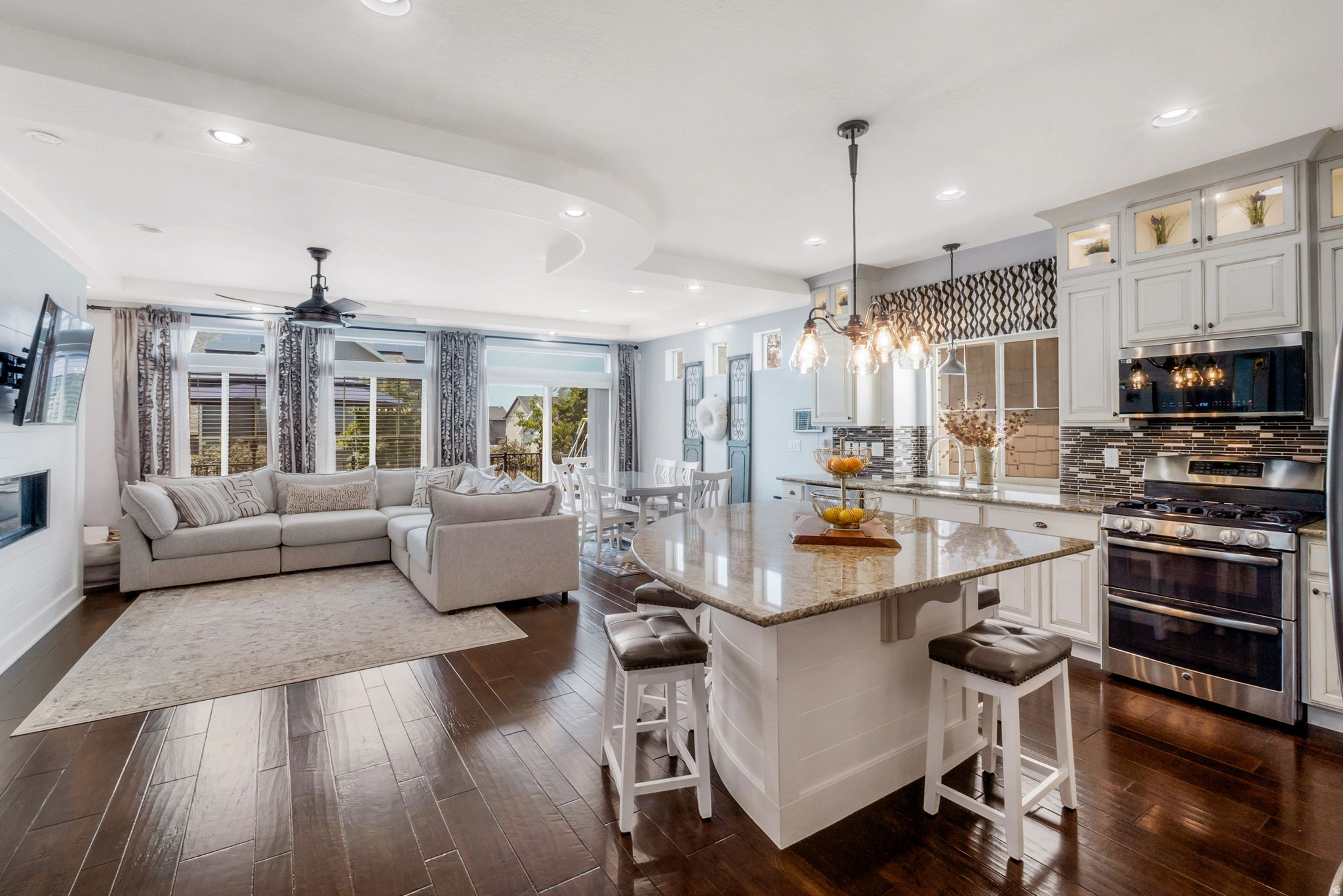 VALLEY STATION - Residential