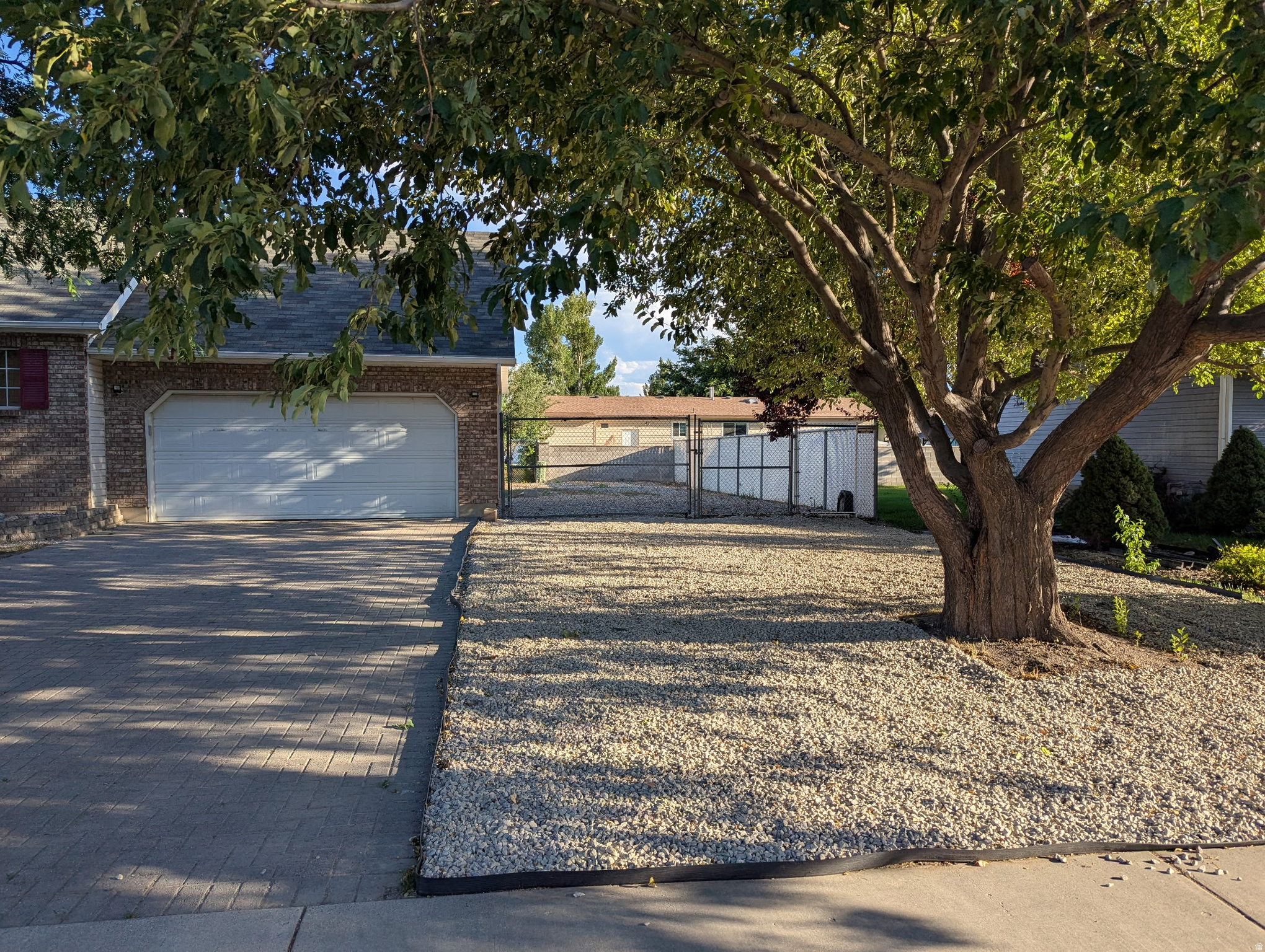 GATEWAY - Residential