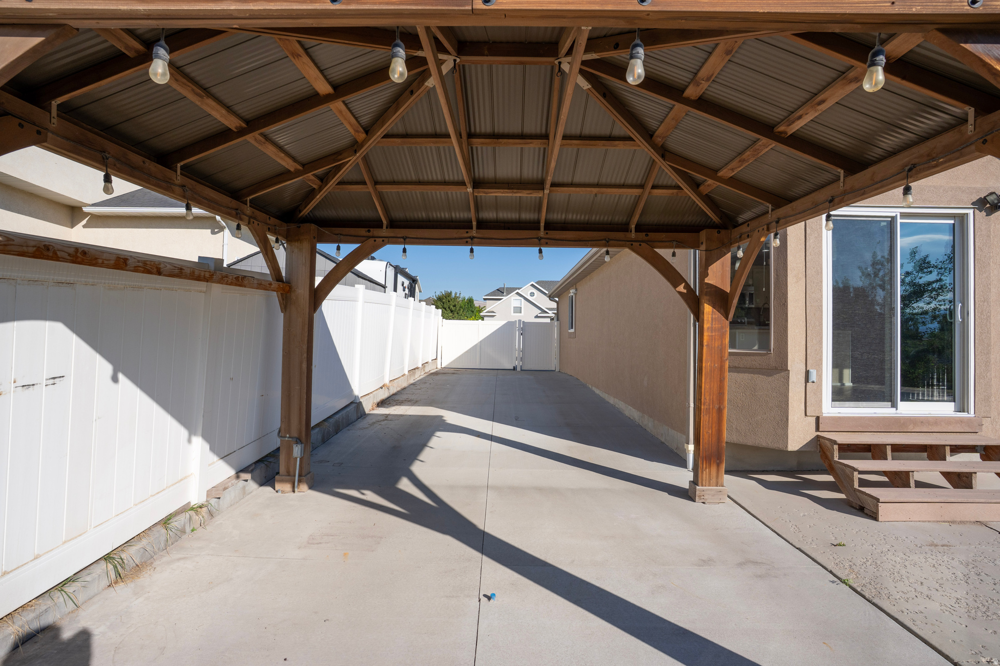 ROSE CREST - Residential