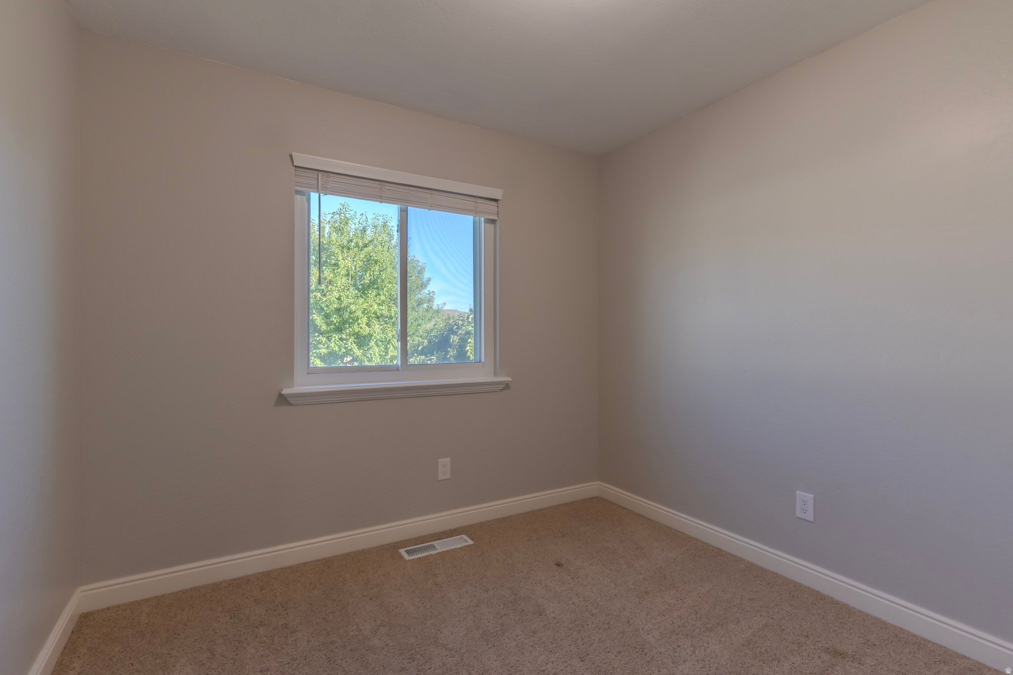 ROSE CREST - Residential