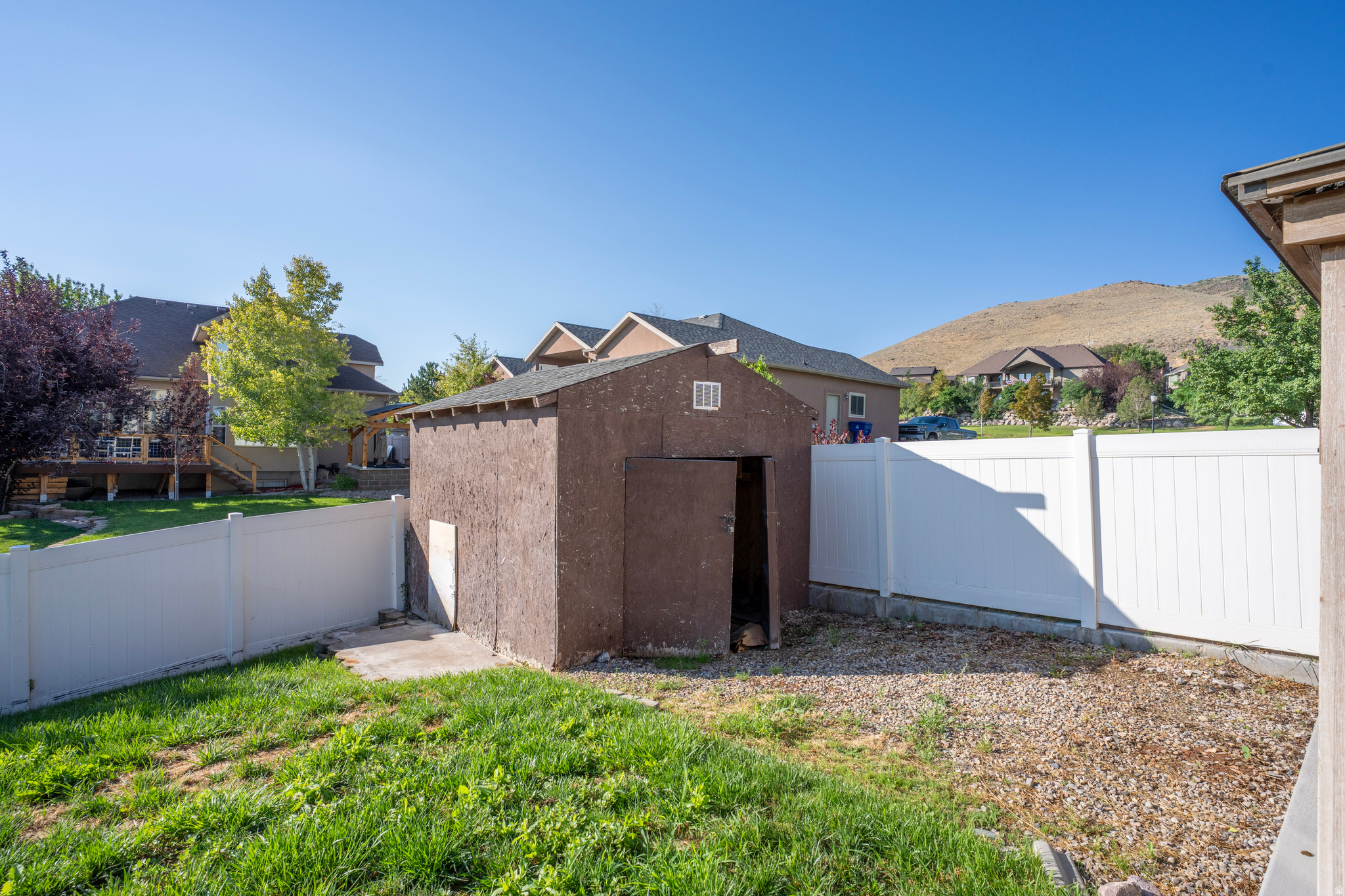 ROSE CREST - Residential