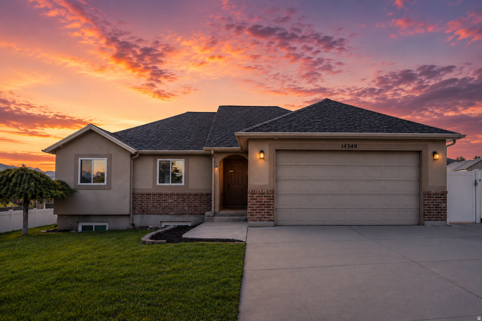 ROSE CREST - Residential