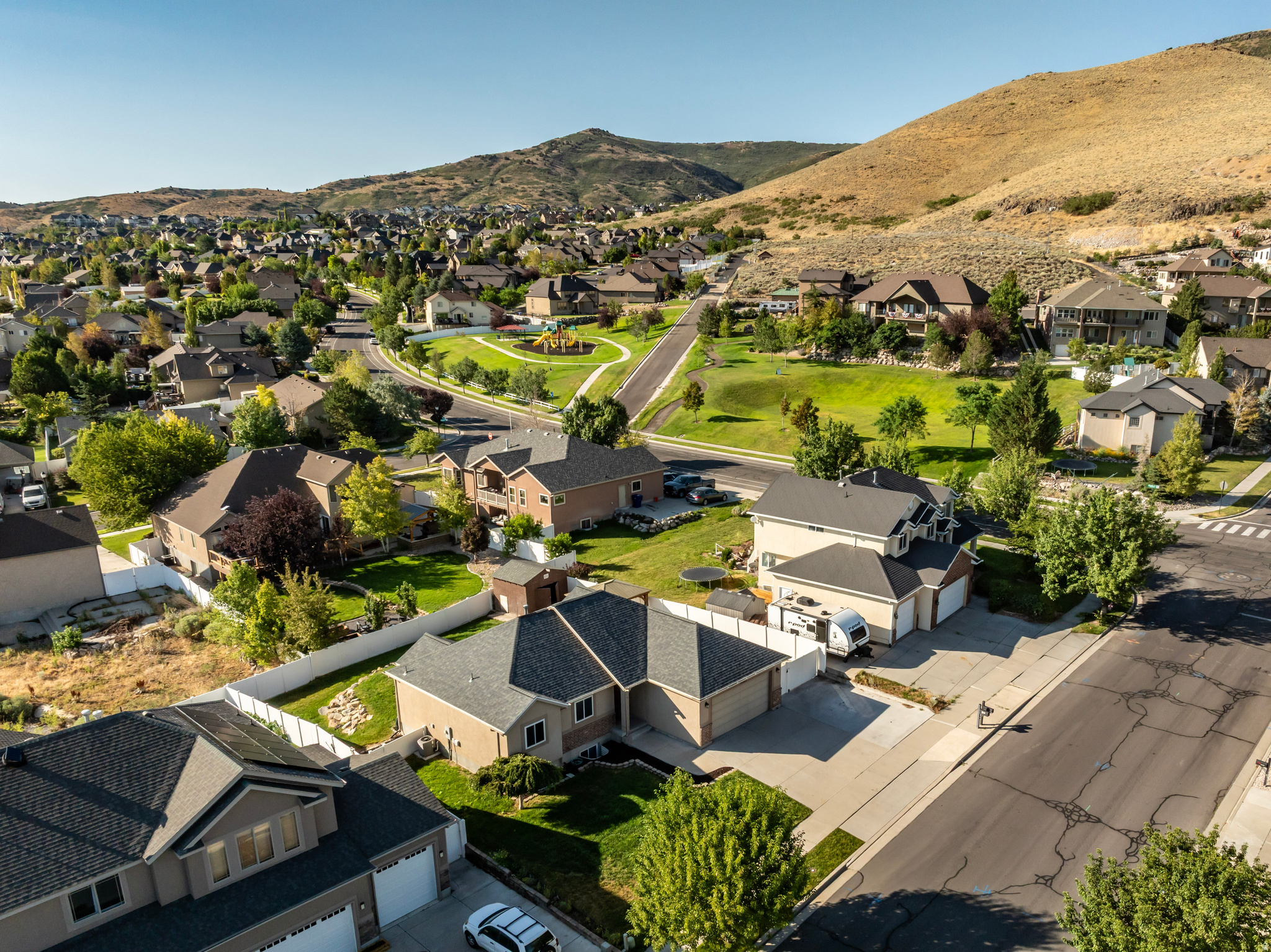 ROSE CREST - Residential