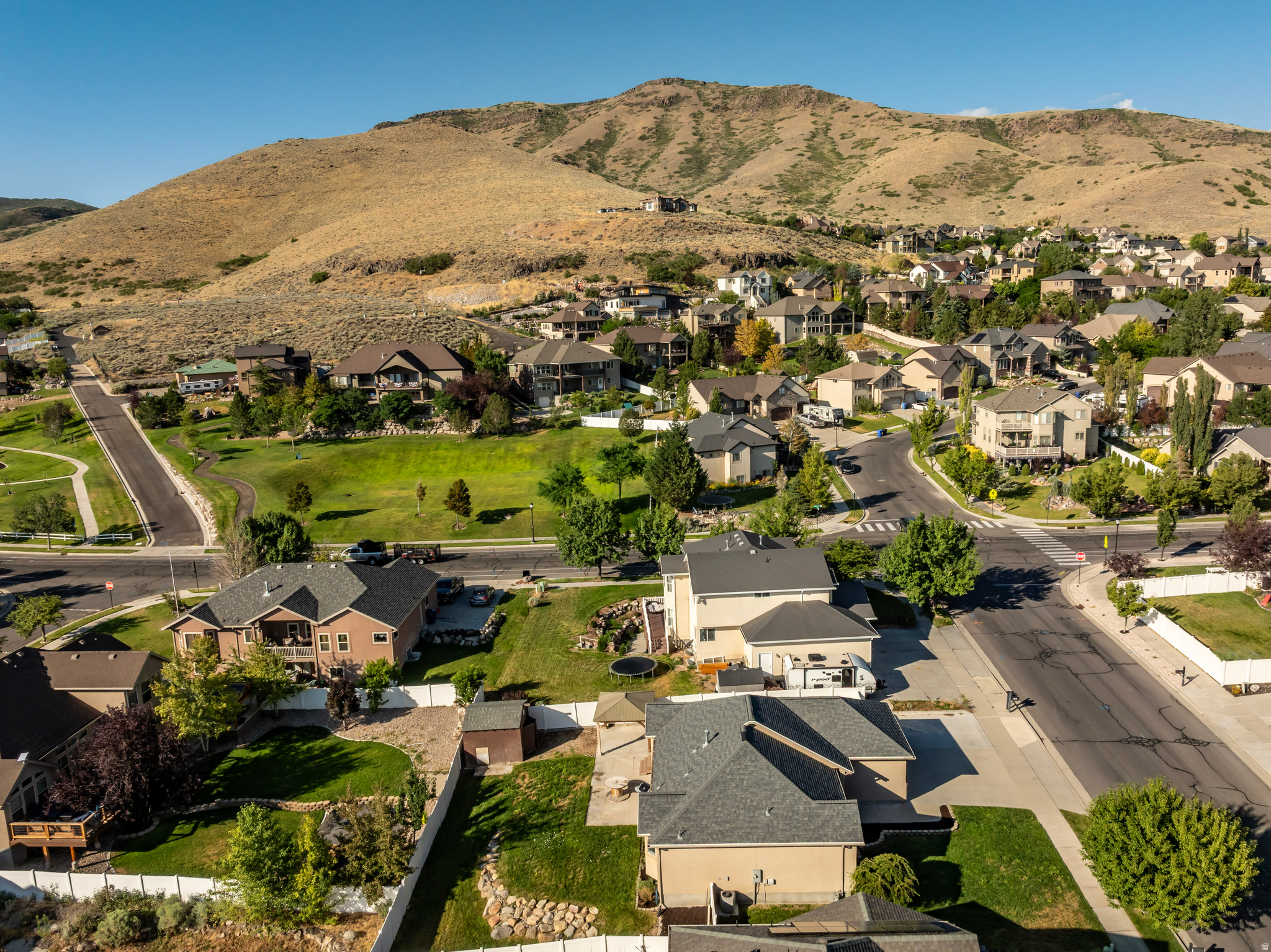 ROSE CREST - Residential