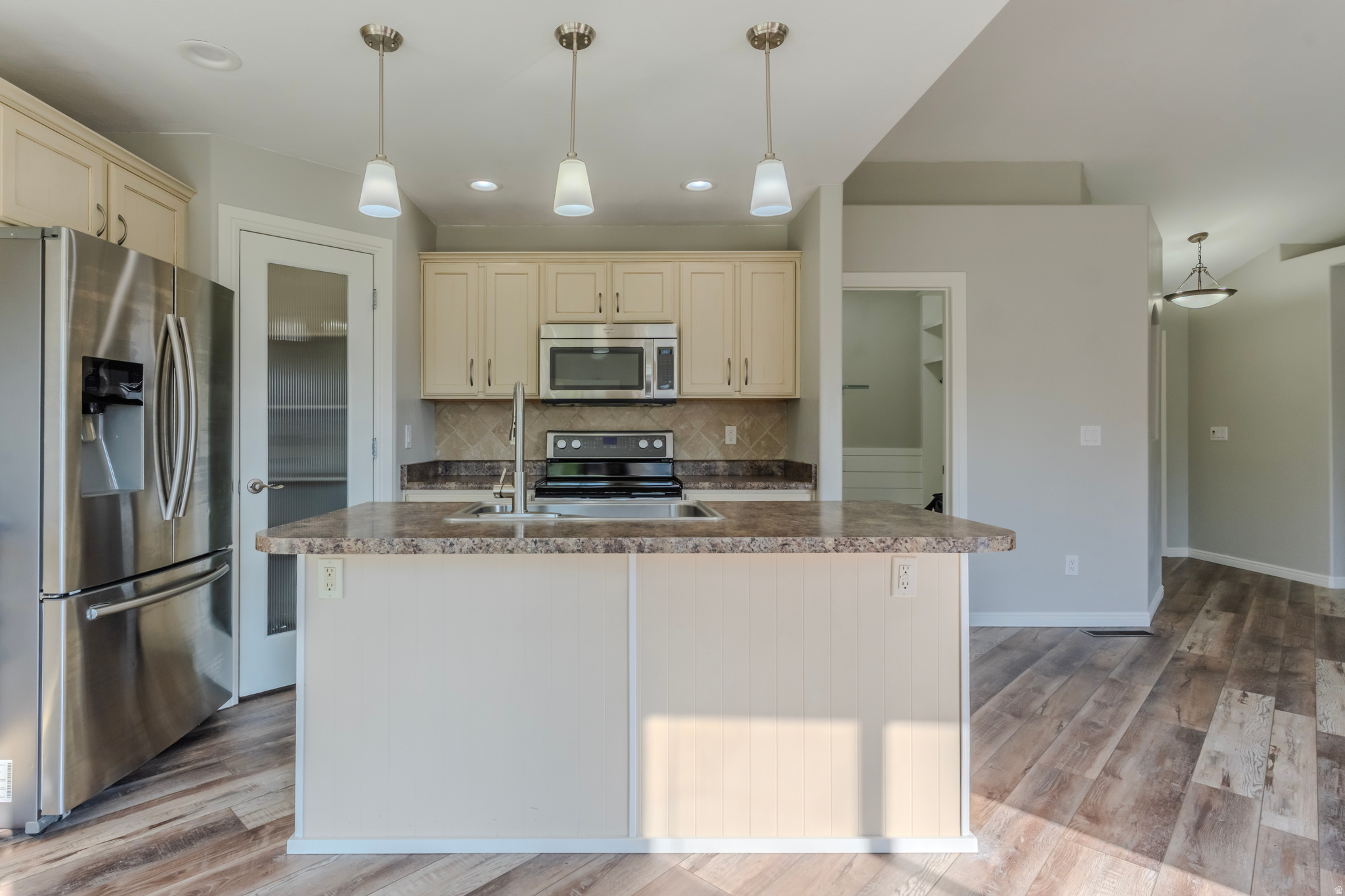 ROSE CREST - Residential