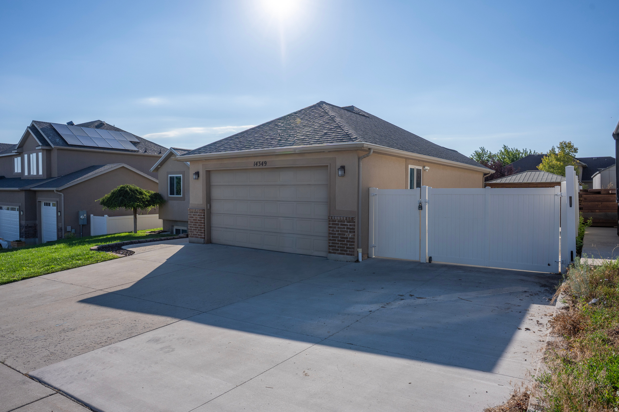 ROSE CREST - Residential