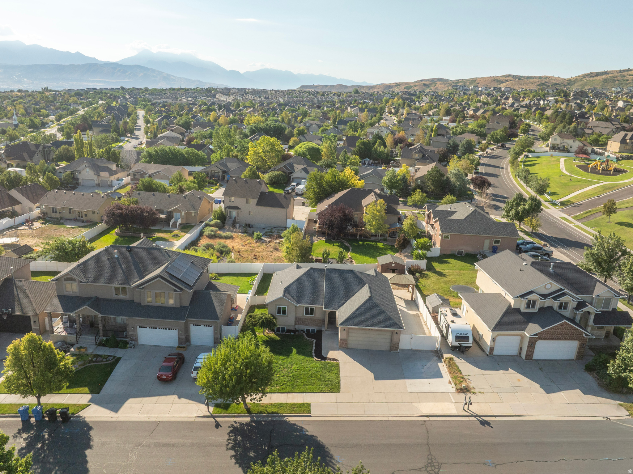 ROSE CREST - Residential