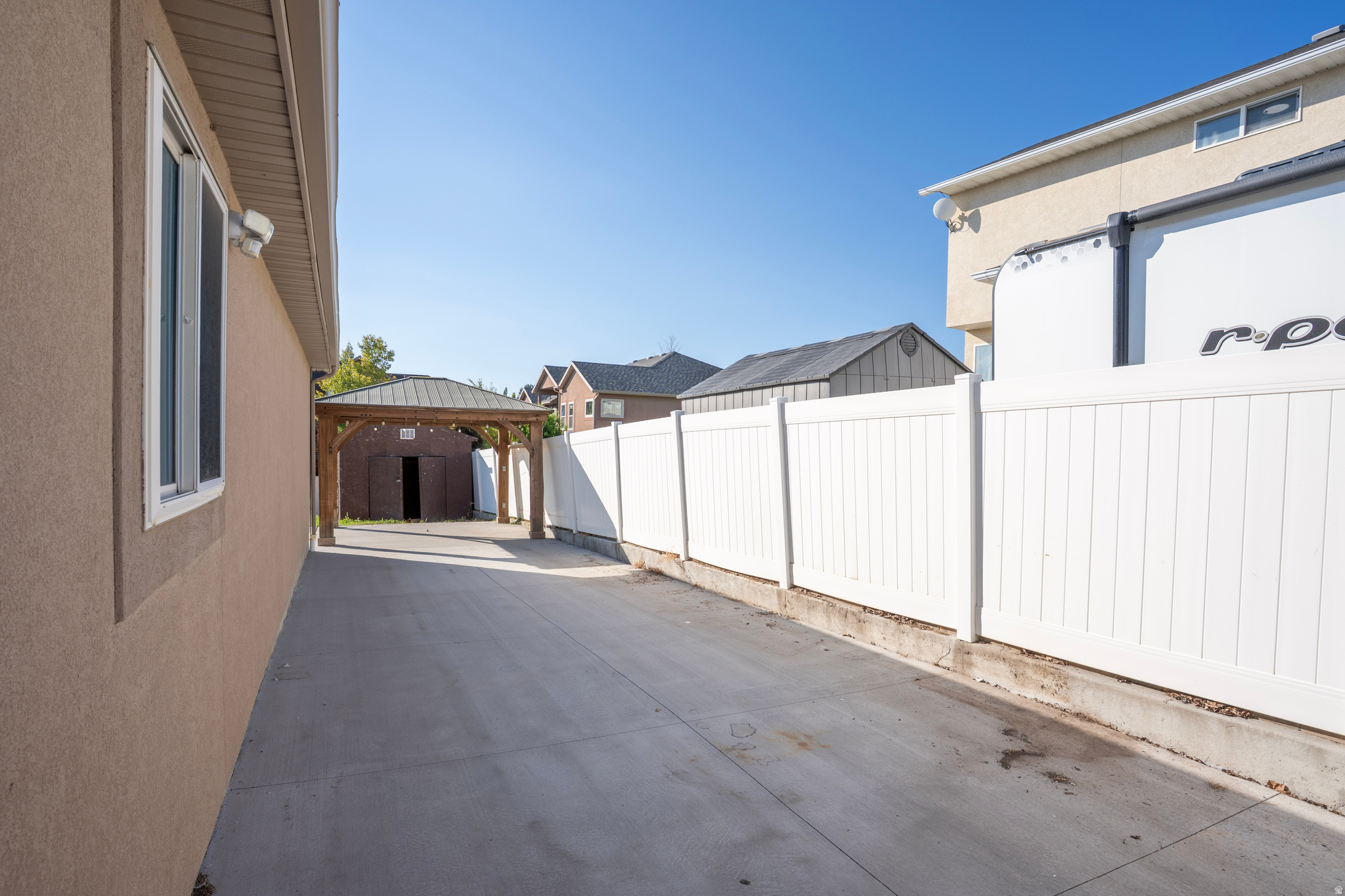 ROSE CREST - Residential