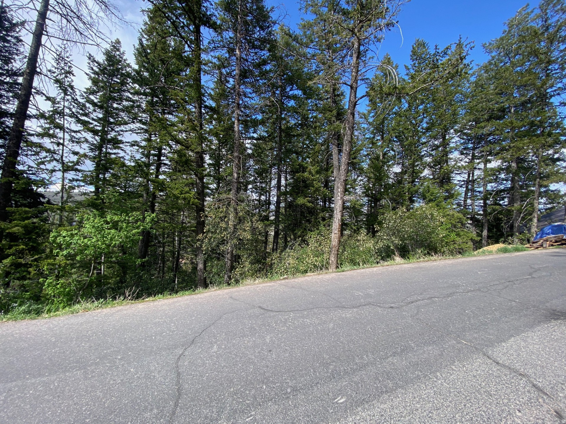 SUMMIT PARK SUBDIVISION - Land