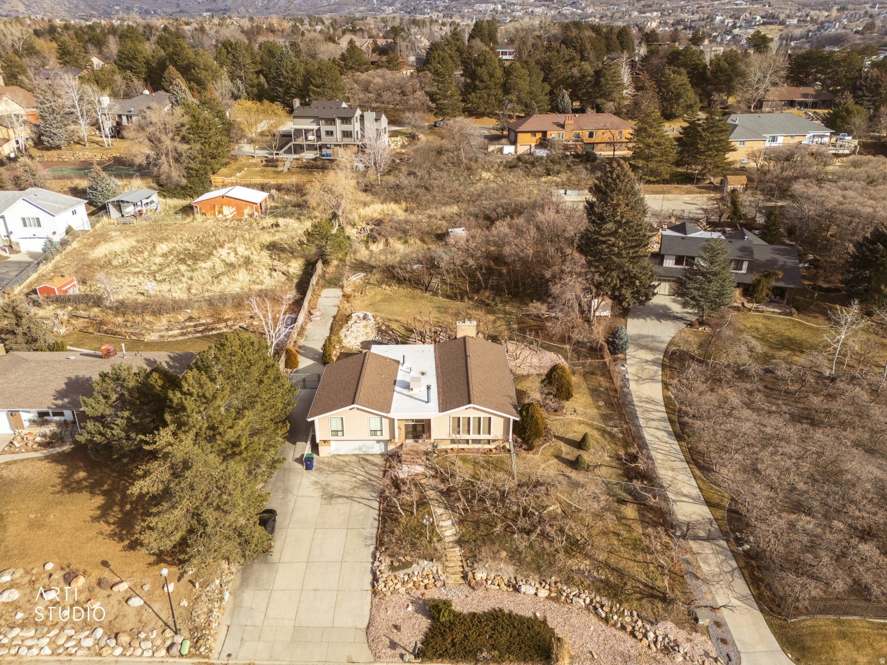 WOODED ACRES - Residential