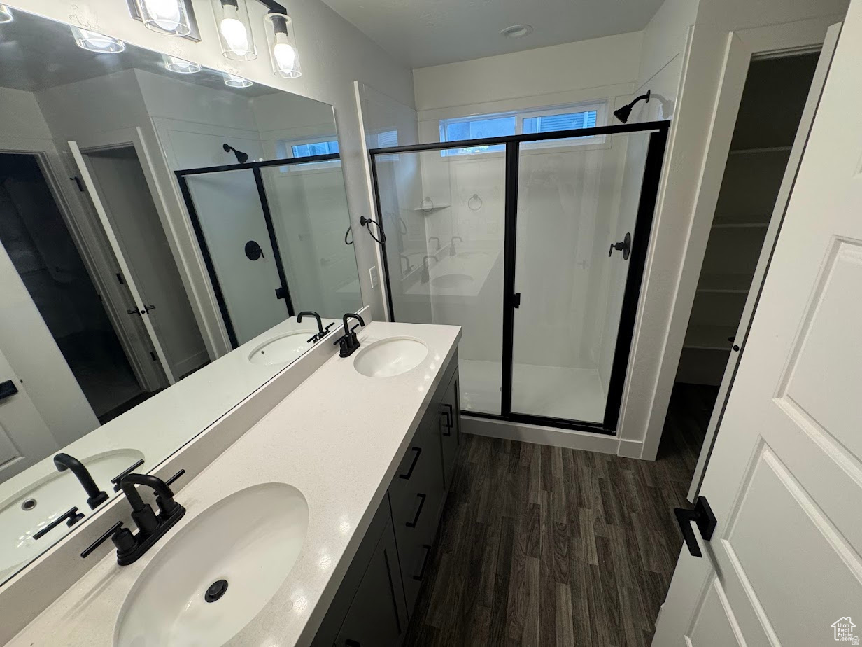 SILVERLAKE - Residential