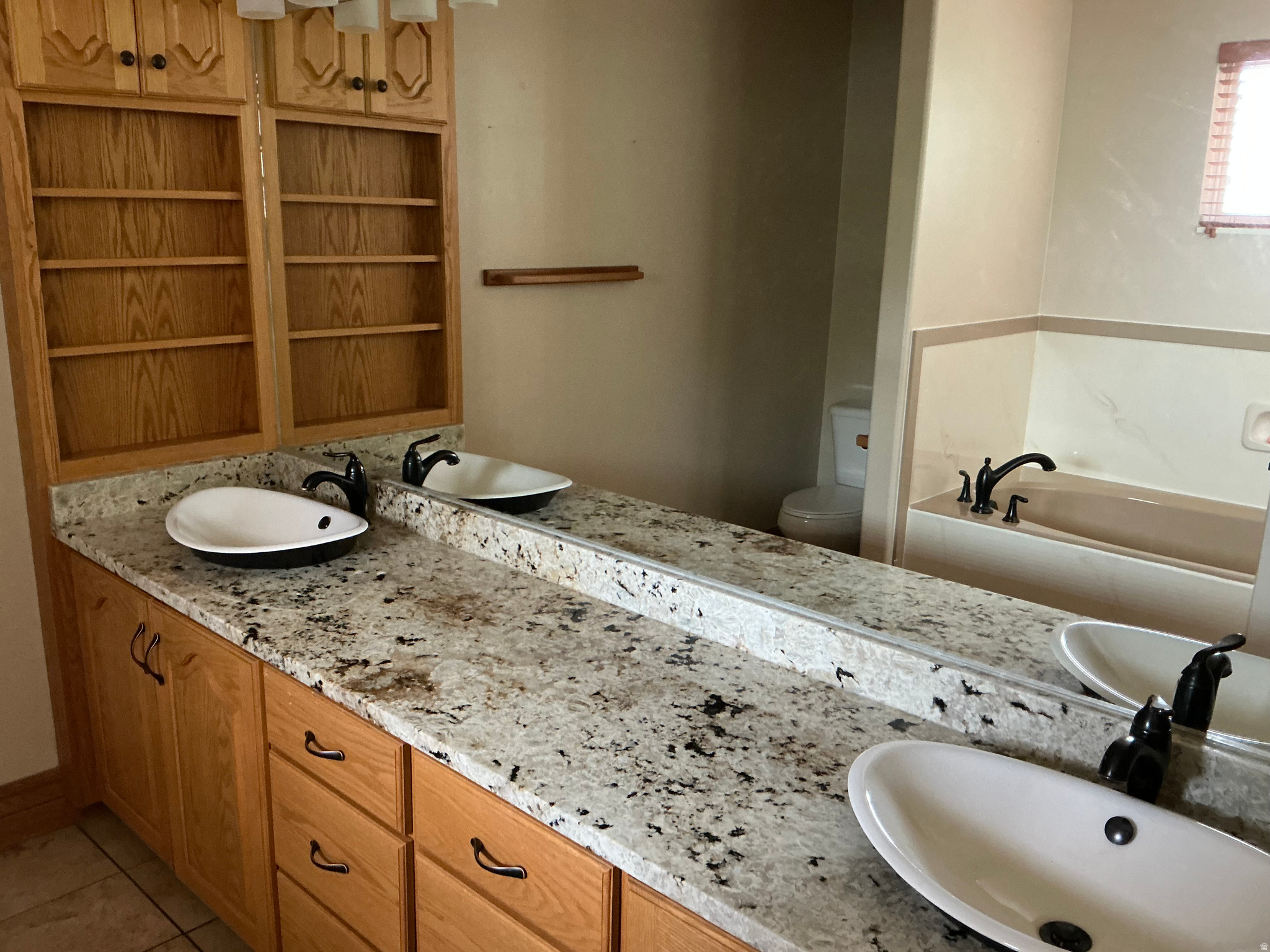 SALEM HILLS - Residential