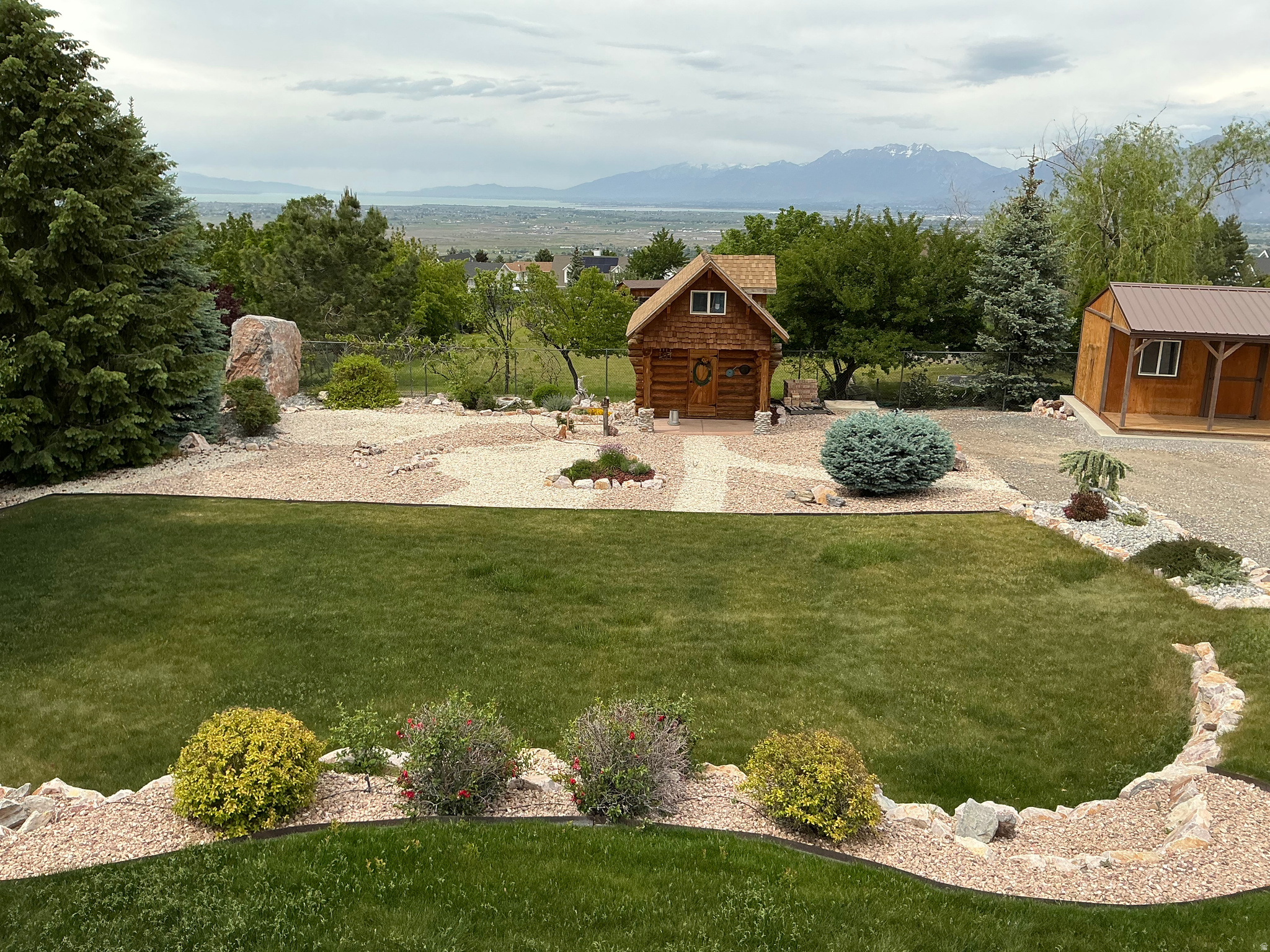 SALEM HILLS - Residential