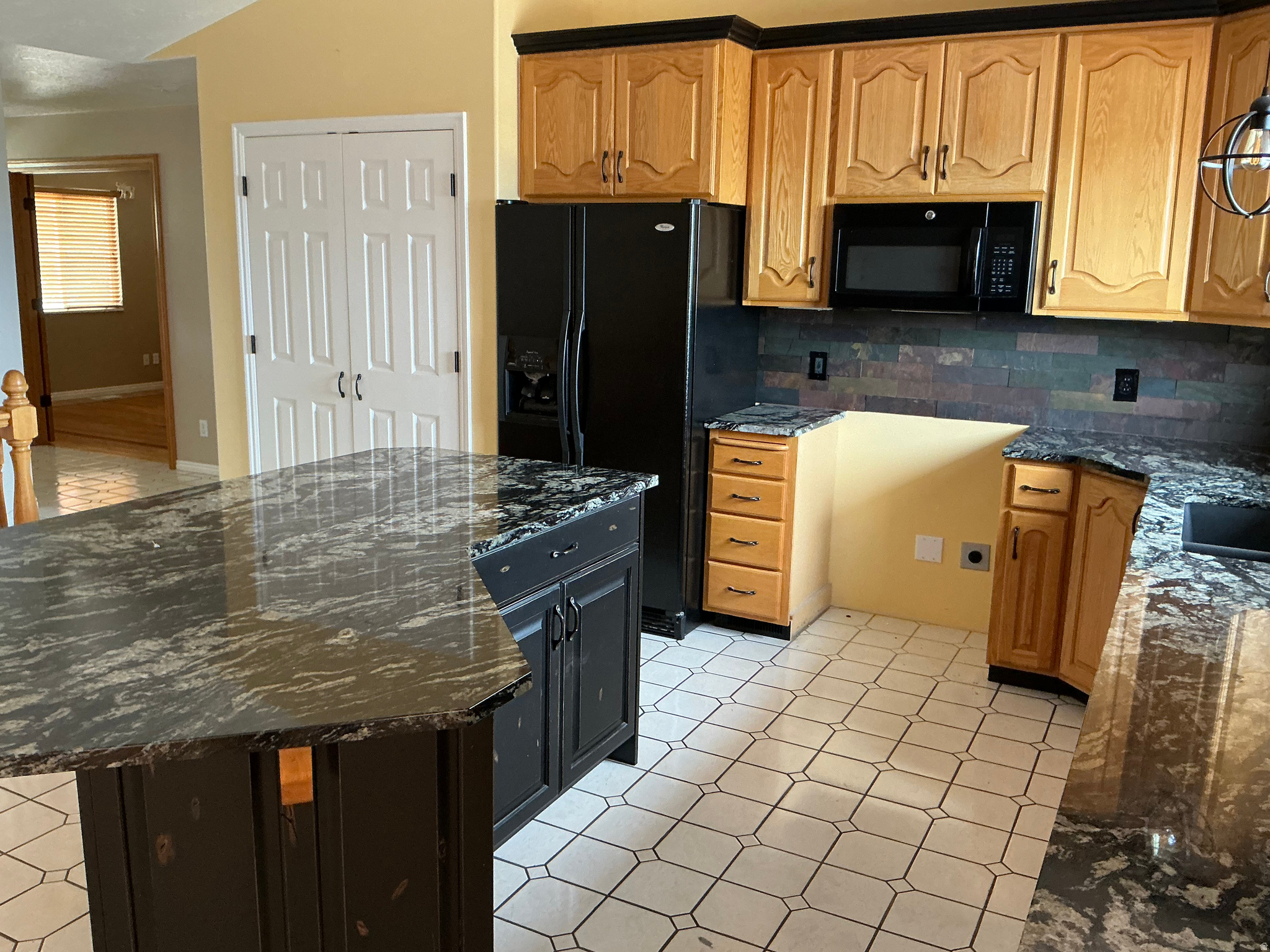 SALEM HILLS - Residential