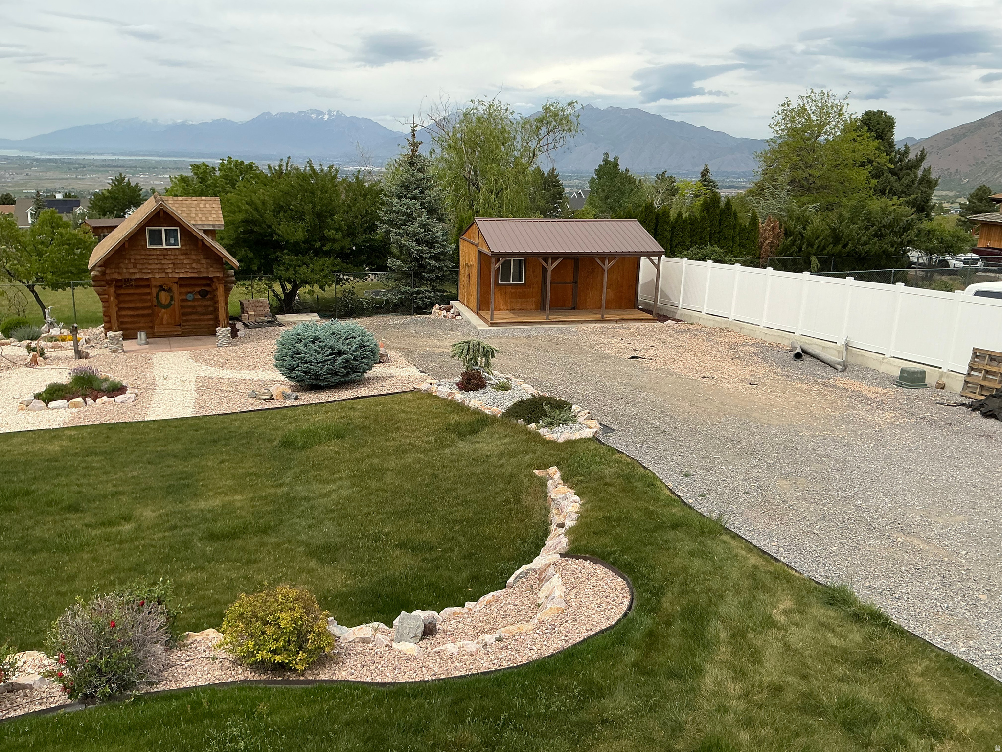 SALEM HILLS - Residential